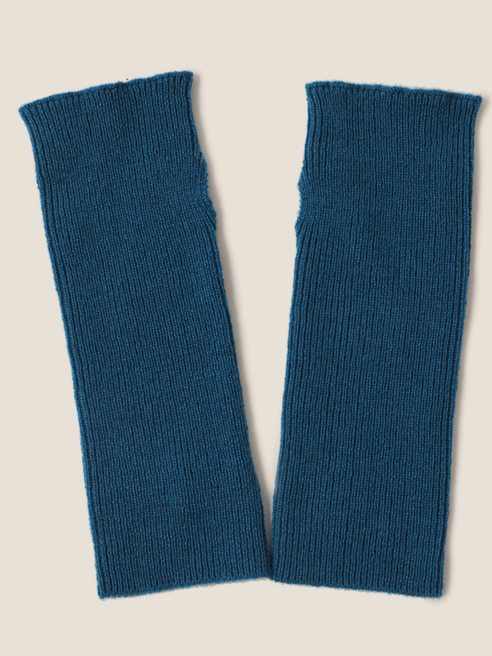 100% Cashmere Fingerless Knit Gloves - Image 3