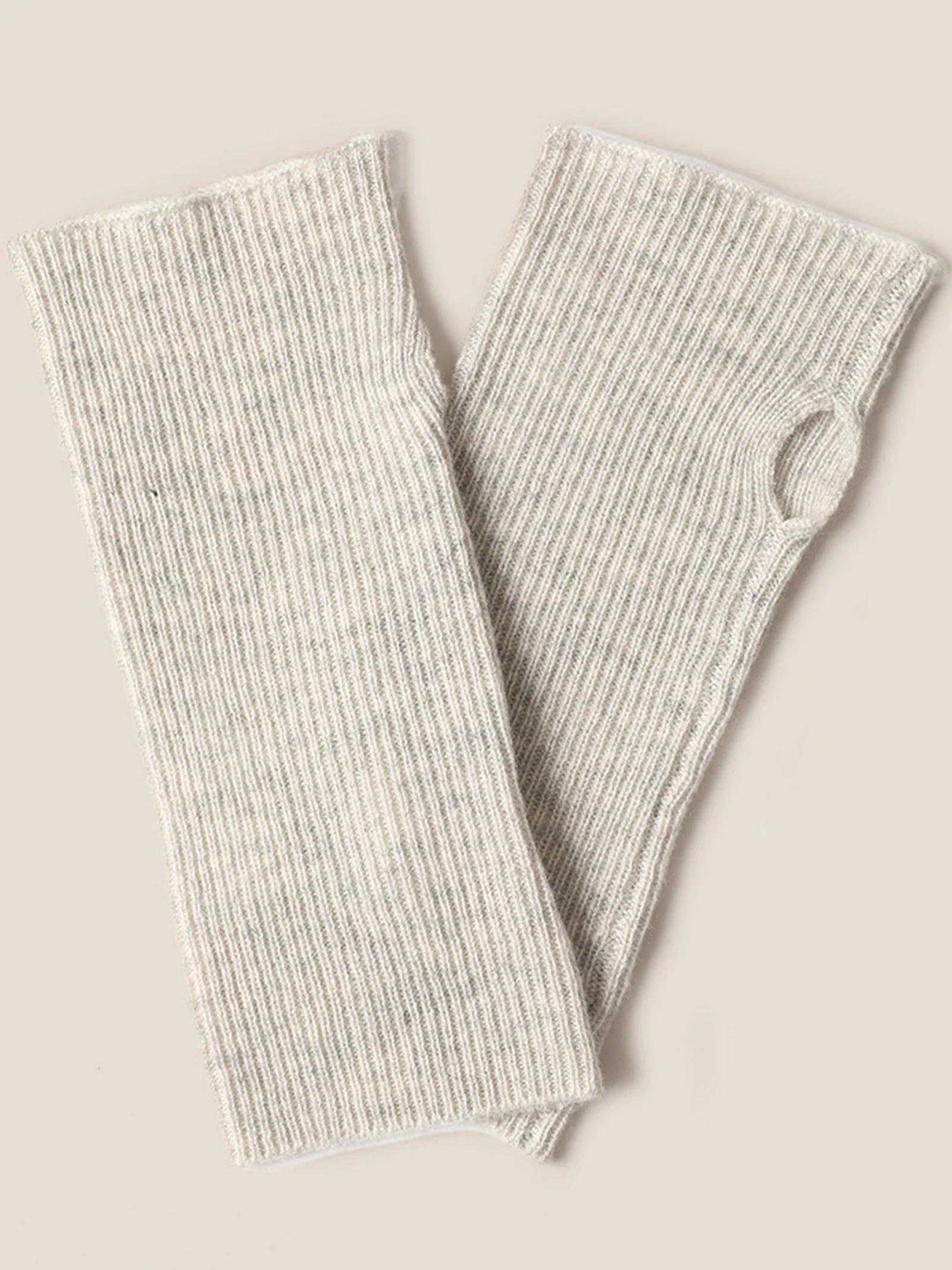 100% Cashmere Fingerless Knit Gloves - Image 7