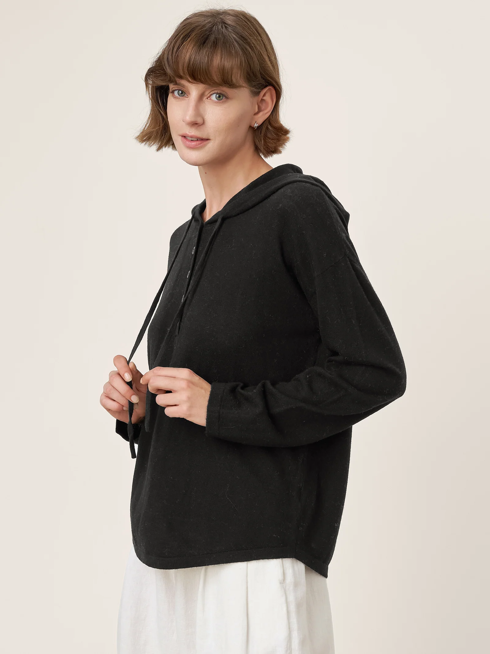100% Extra-Fine Merino Wool Knit Hooded Sweatshirt SIA - Image 11