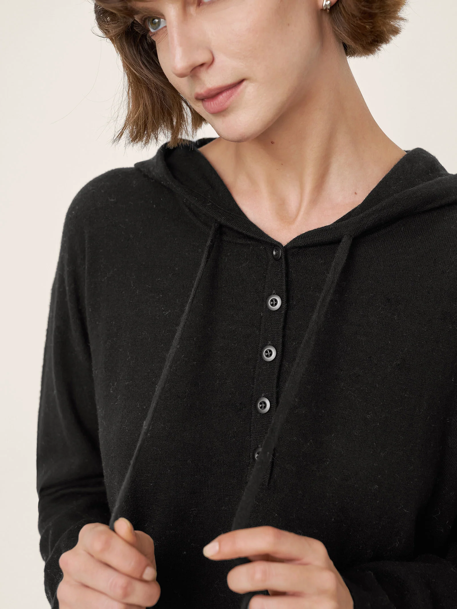 100% Extra-Fine Merino Wool Knit Hooded Sweatshirt SIA - Image 12