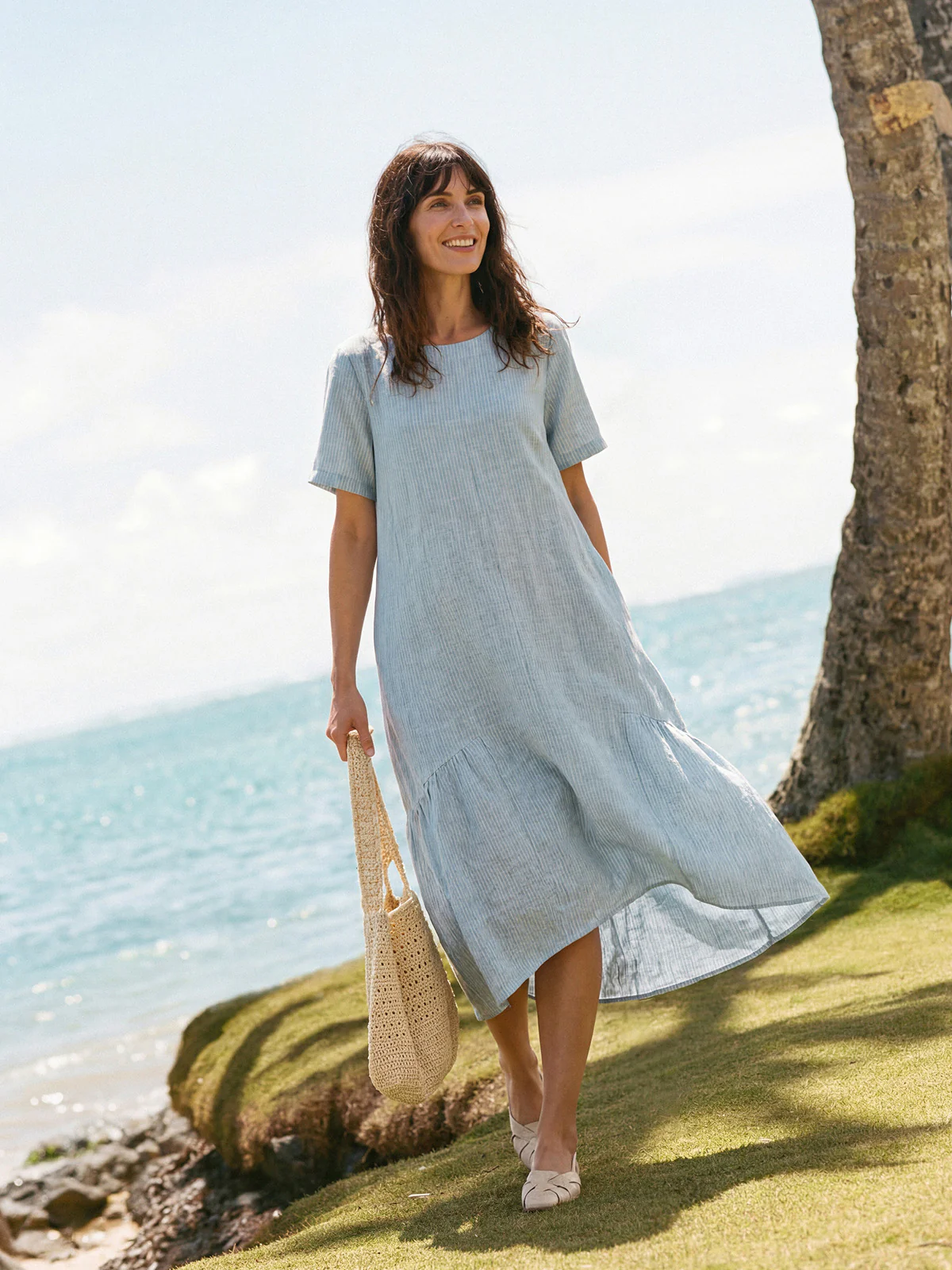 100% Linen A-Line Gathered Panel High-Low Maxi Dress LURLINE - Image 2