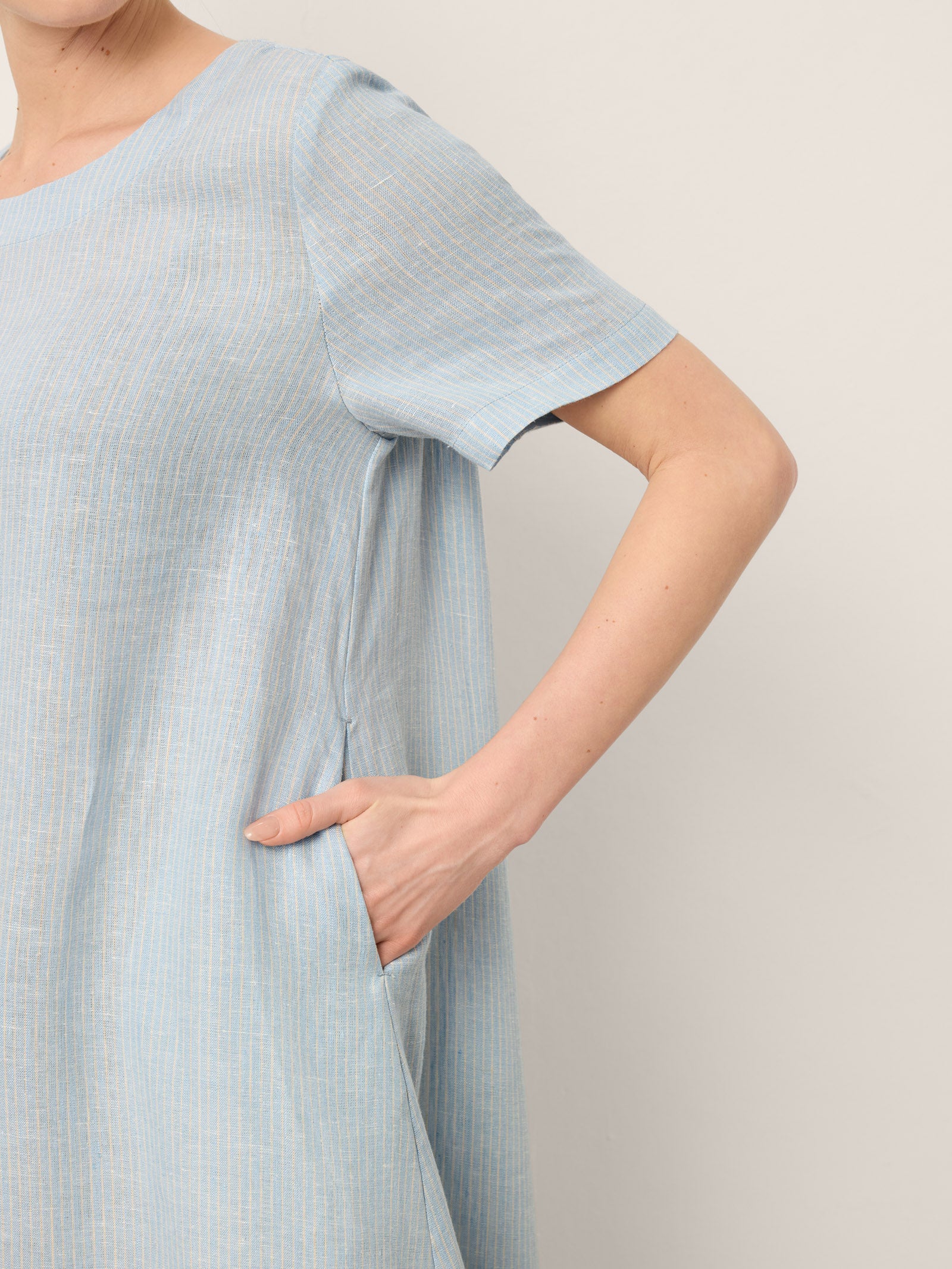 100% Linen A-Line Gathered Panel High-Low Maxi Dress LURLINE - Image 8