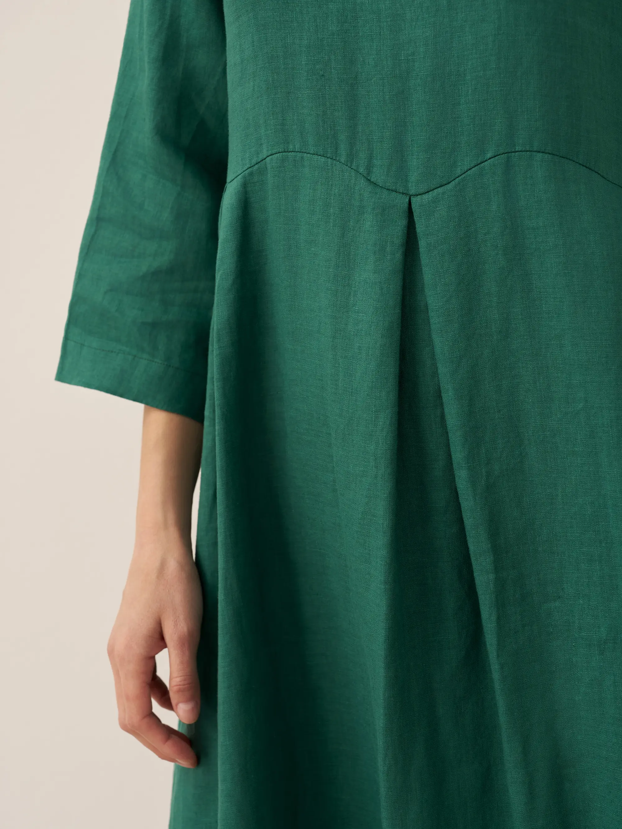 100% Linen Bateau Neck Pleated Maxi Dress ABIGAIL - Image 9