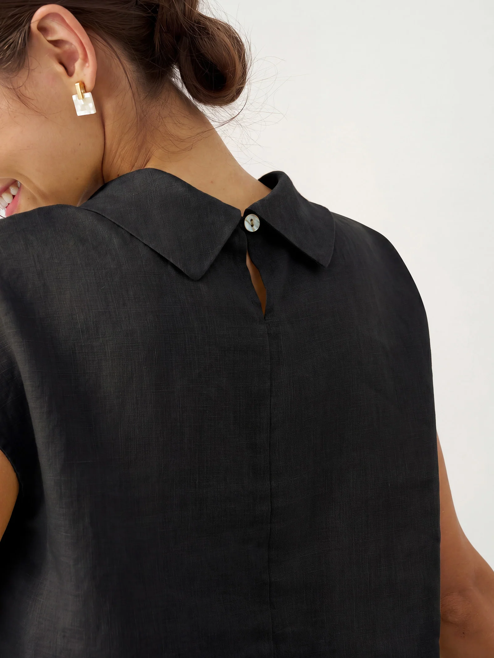 100% Linen Cap Sleeve Soft-Fold Collar Top YVONNE - Image 32
