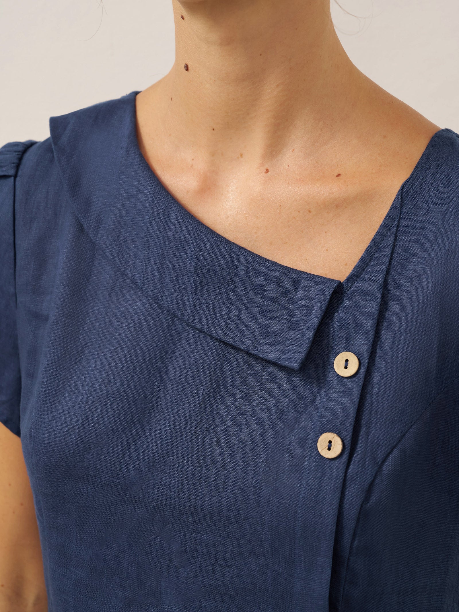 100% Linen Crescent Collar Flutter Sleeve Midi Dress FIONA - Image 10