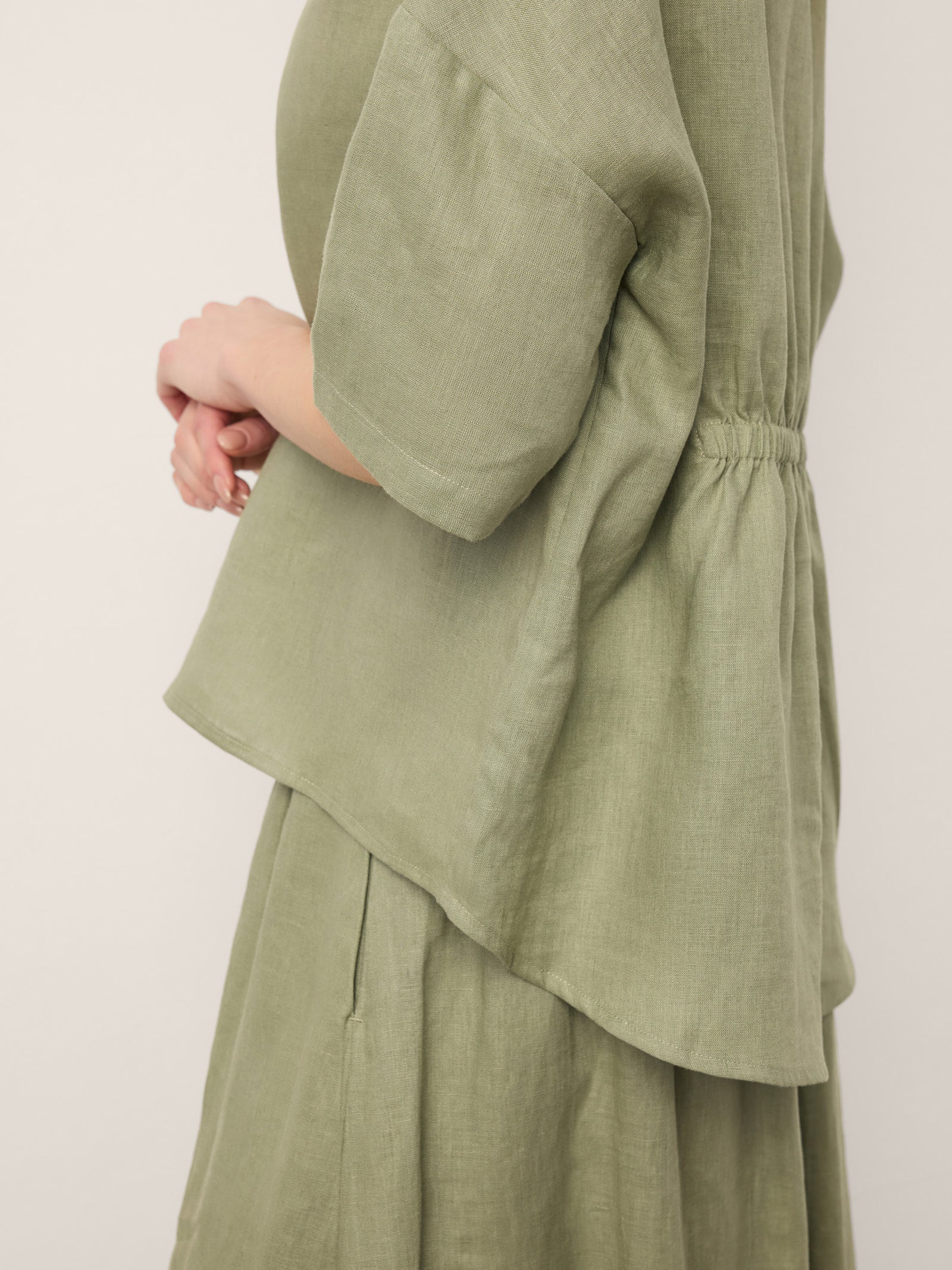 100% Linen Drop Shoulder Shirred Back High-Low Hem Top LINDSEY - Image 8