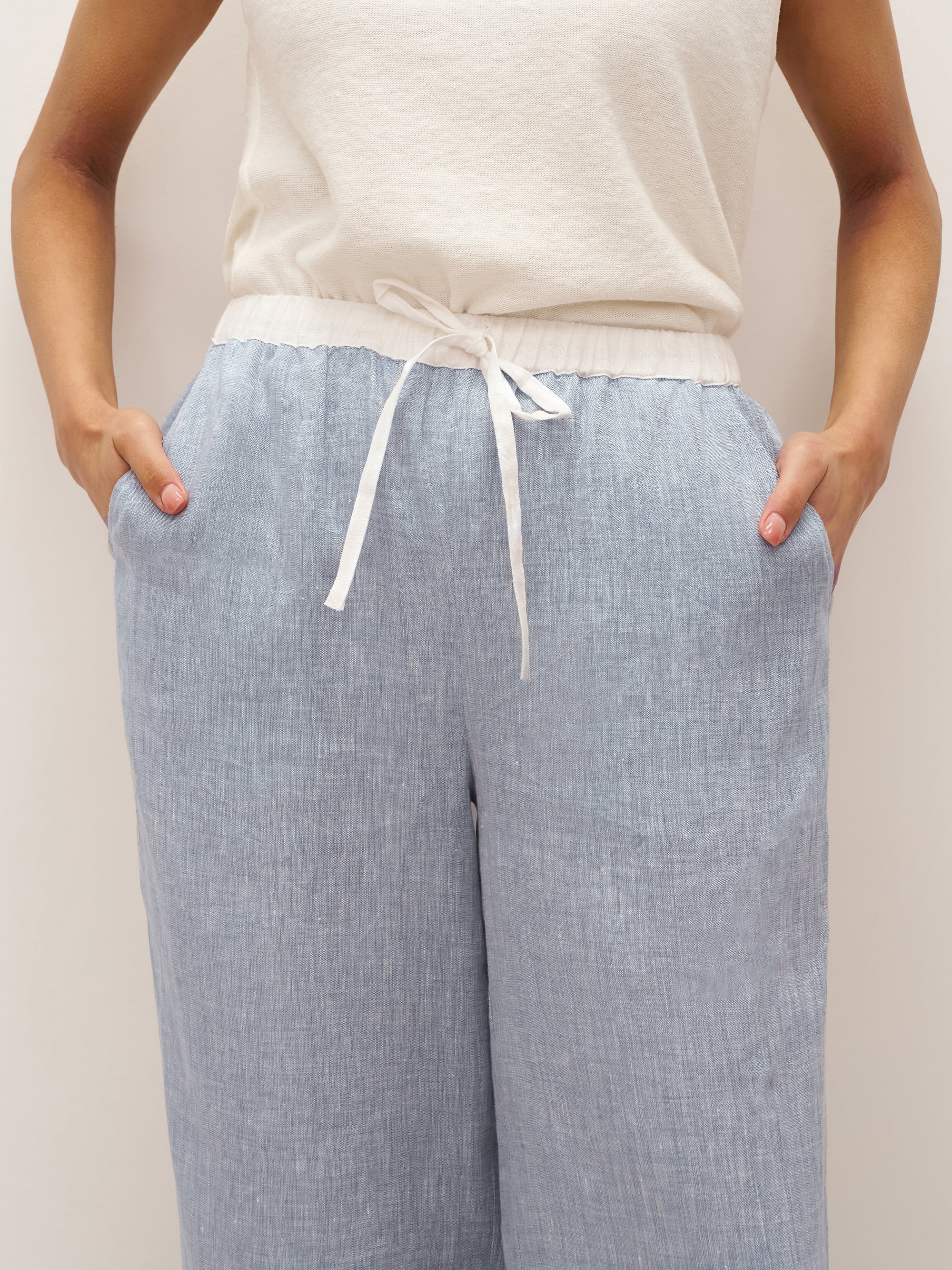 100% Linen Elastic Waist Straight-Leg Trousers JOURDAN - Image 13