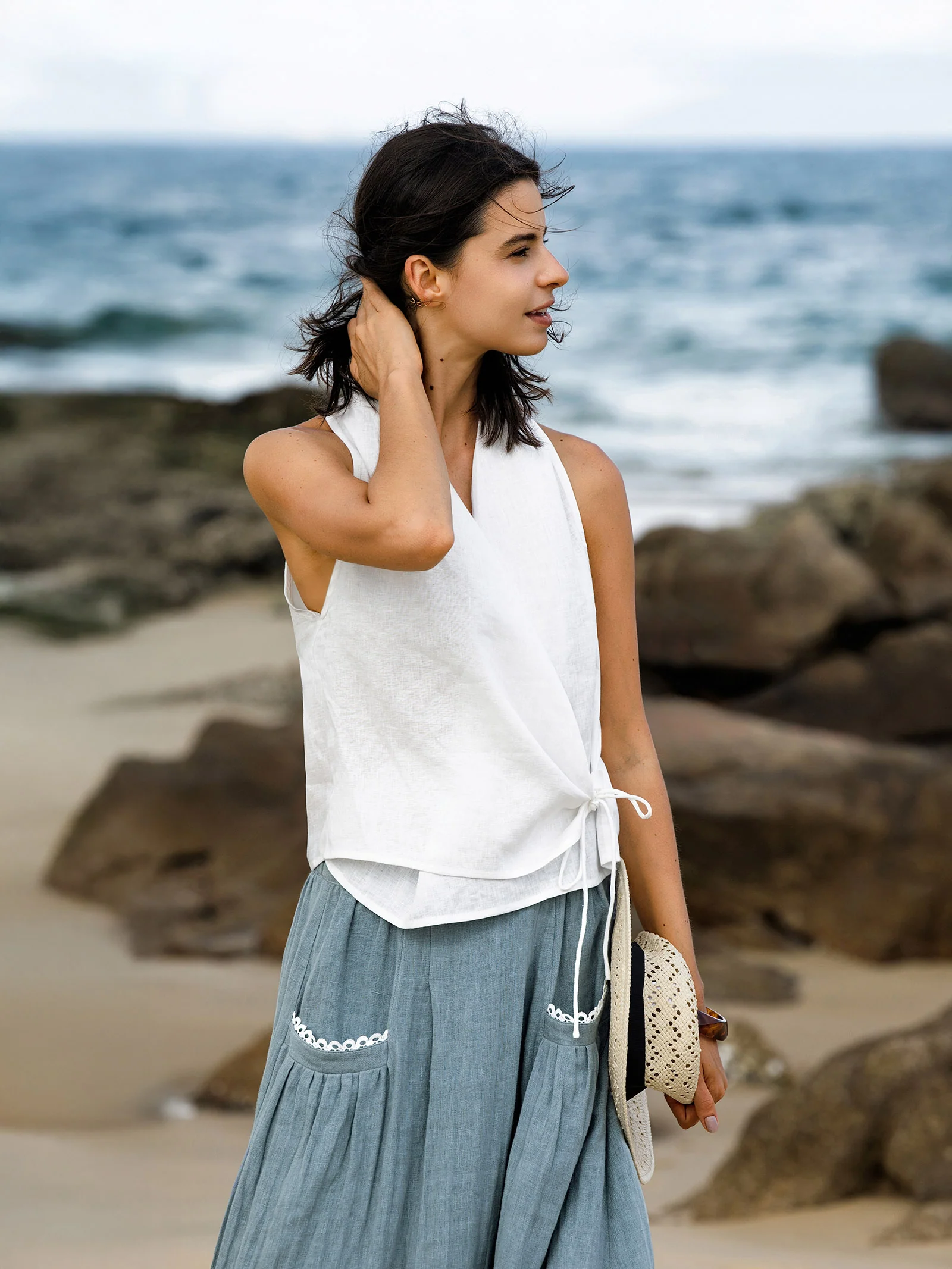 100% Linen Halter Neck Tie-Front Crop Top FAYE - Image 5