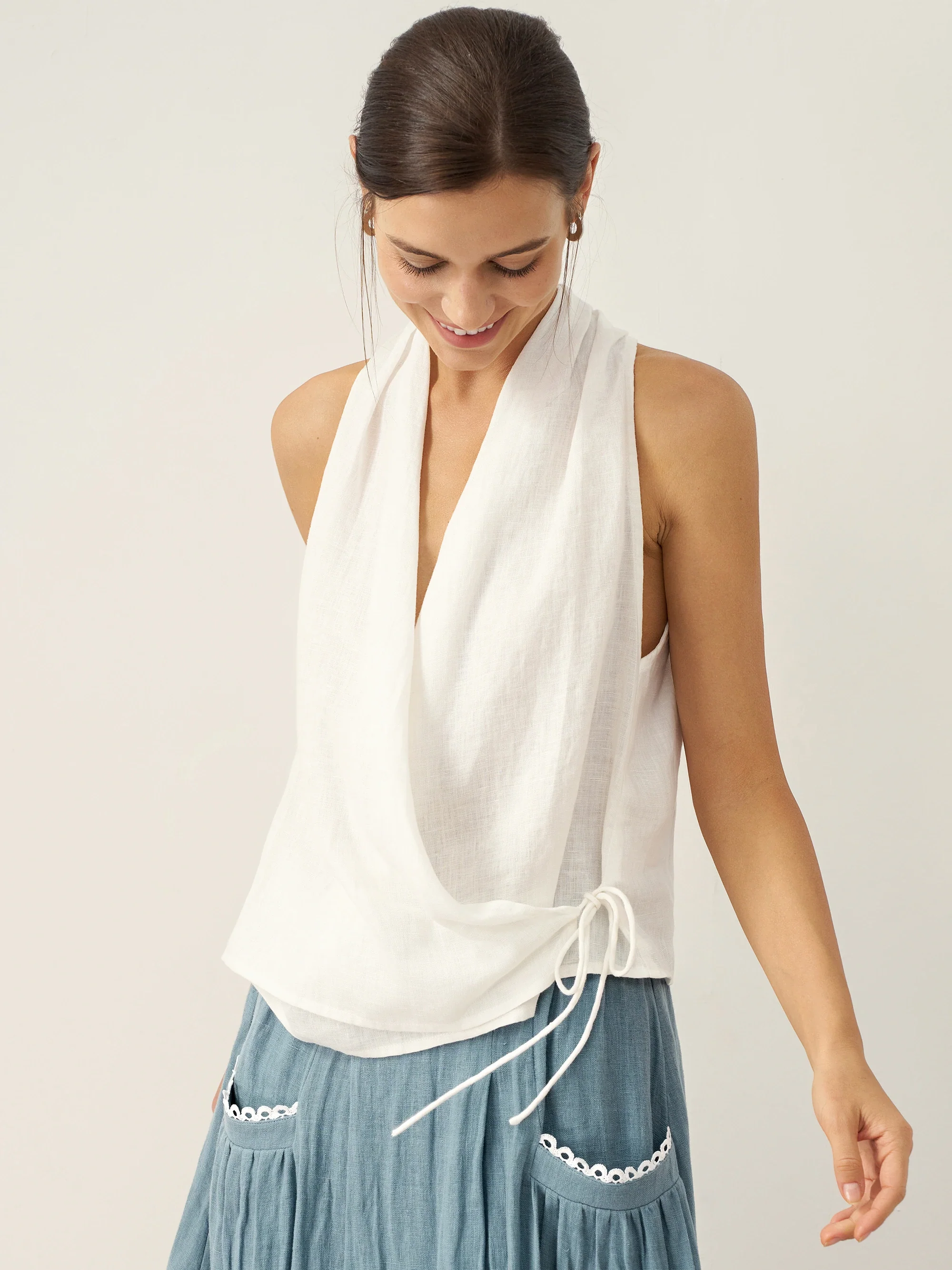100% Linen Halter Neck Tie-Front Crop Top FAYE - Image 6