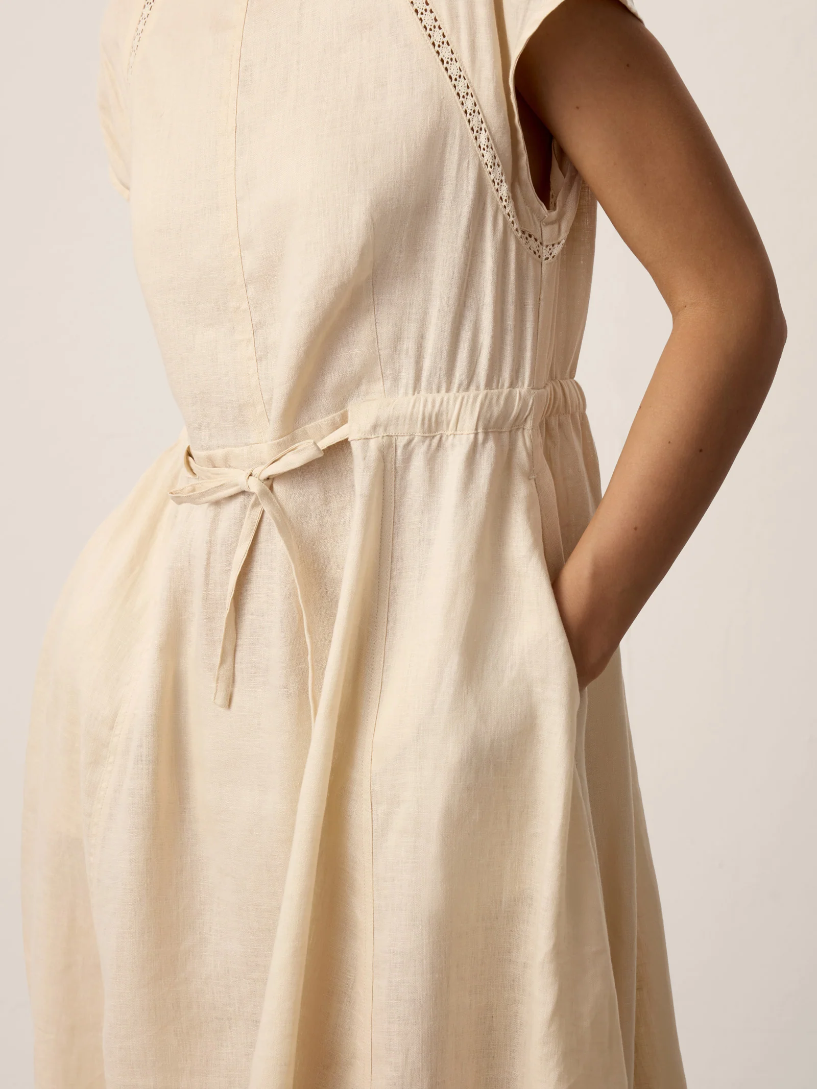 100% Linen Lace-Inset Bubble-Hem Midi Dress LORITA - Image 5
