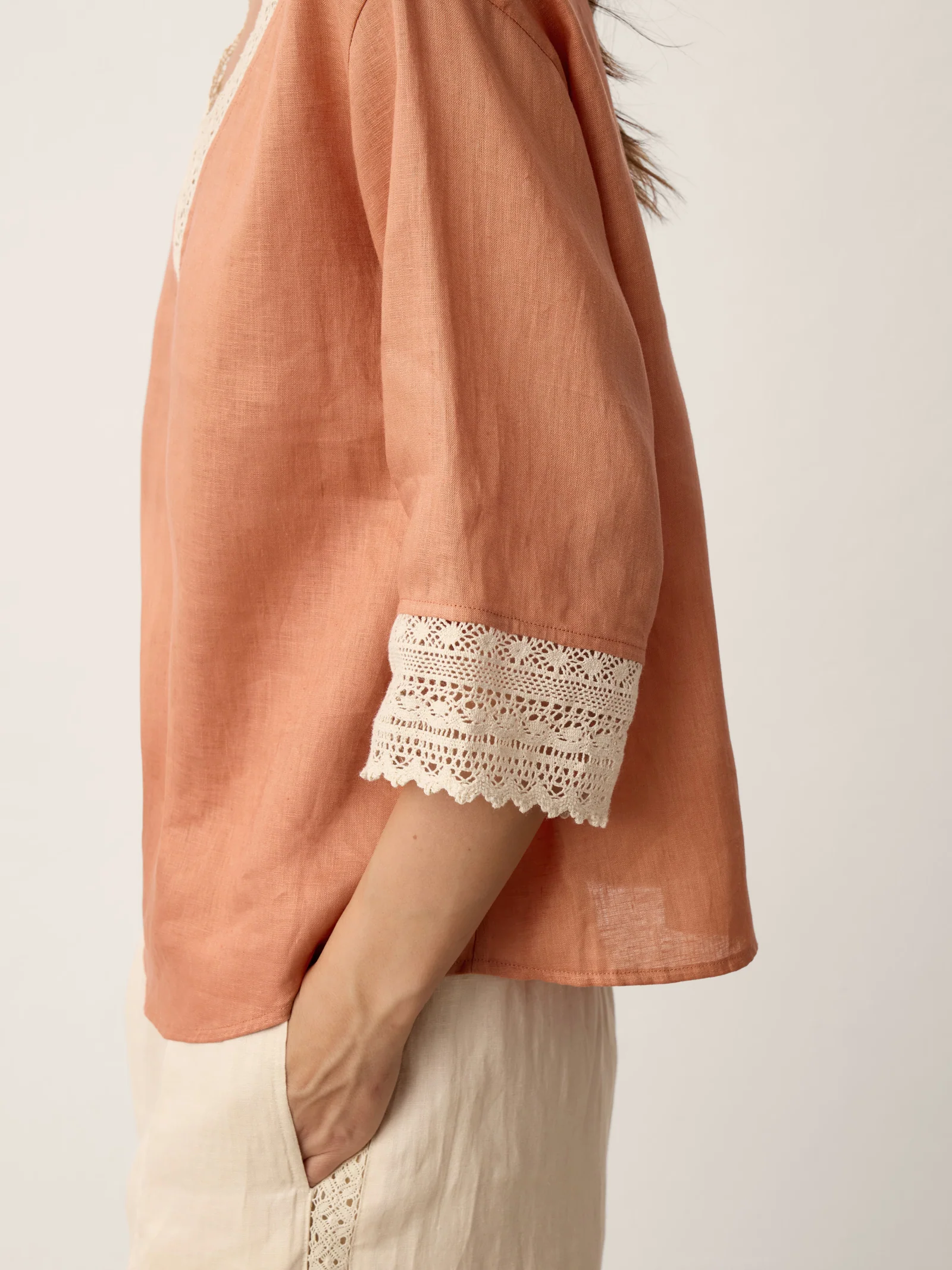 100% Linen Lace-Trim V-Neck Top KEELY - Image 6