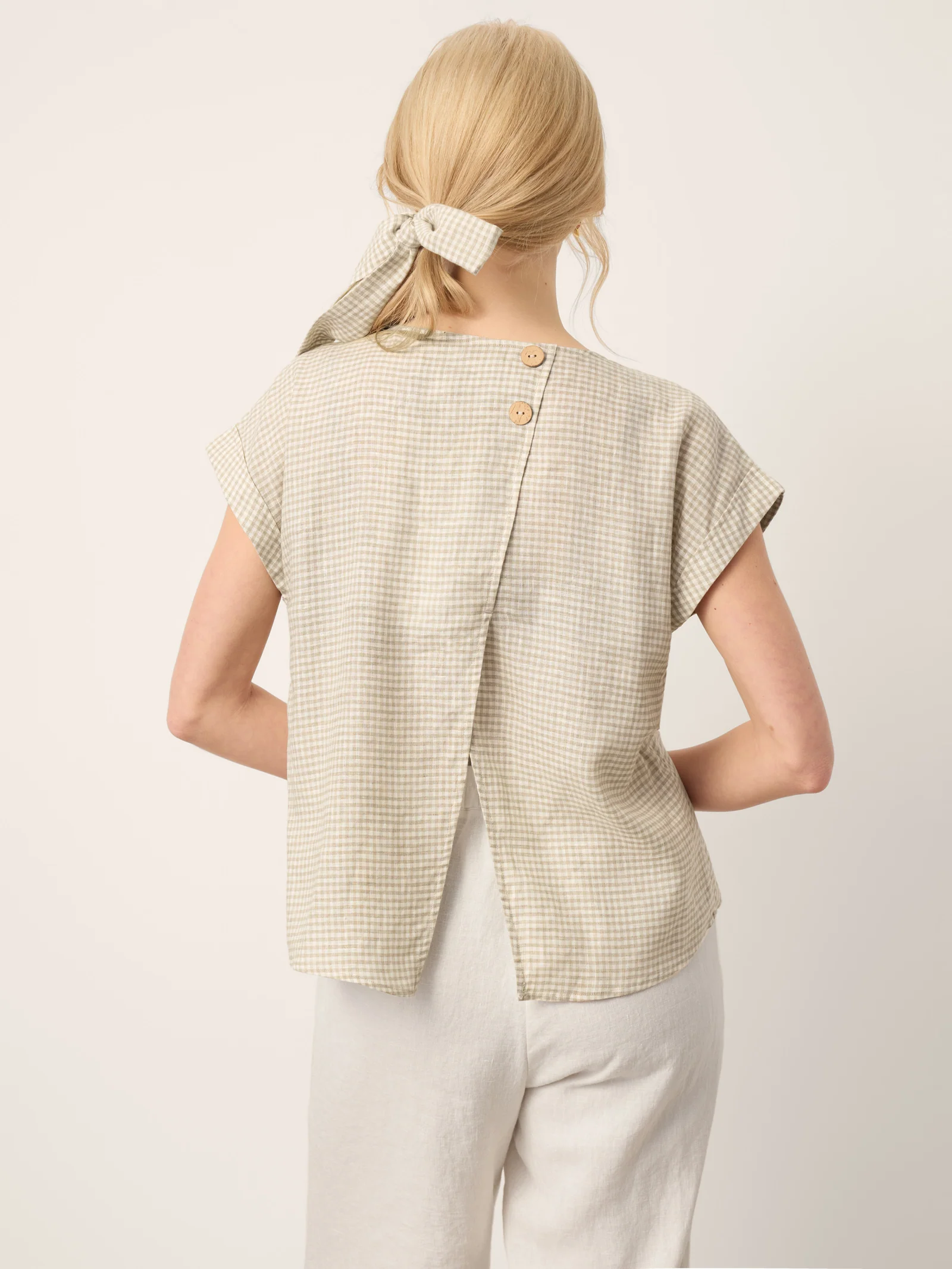100% Linen Plaid Detachable Tie-Belt Split-Neck Top LEXIE - Image 7