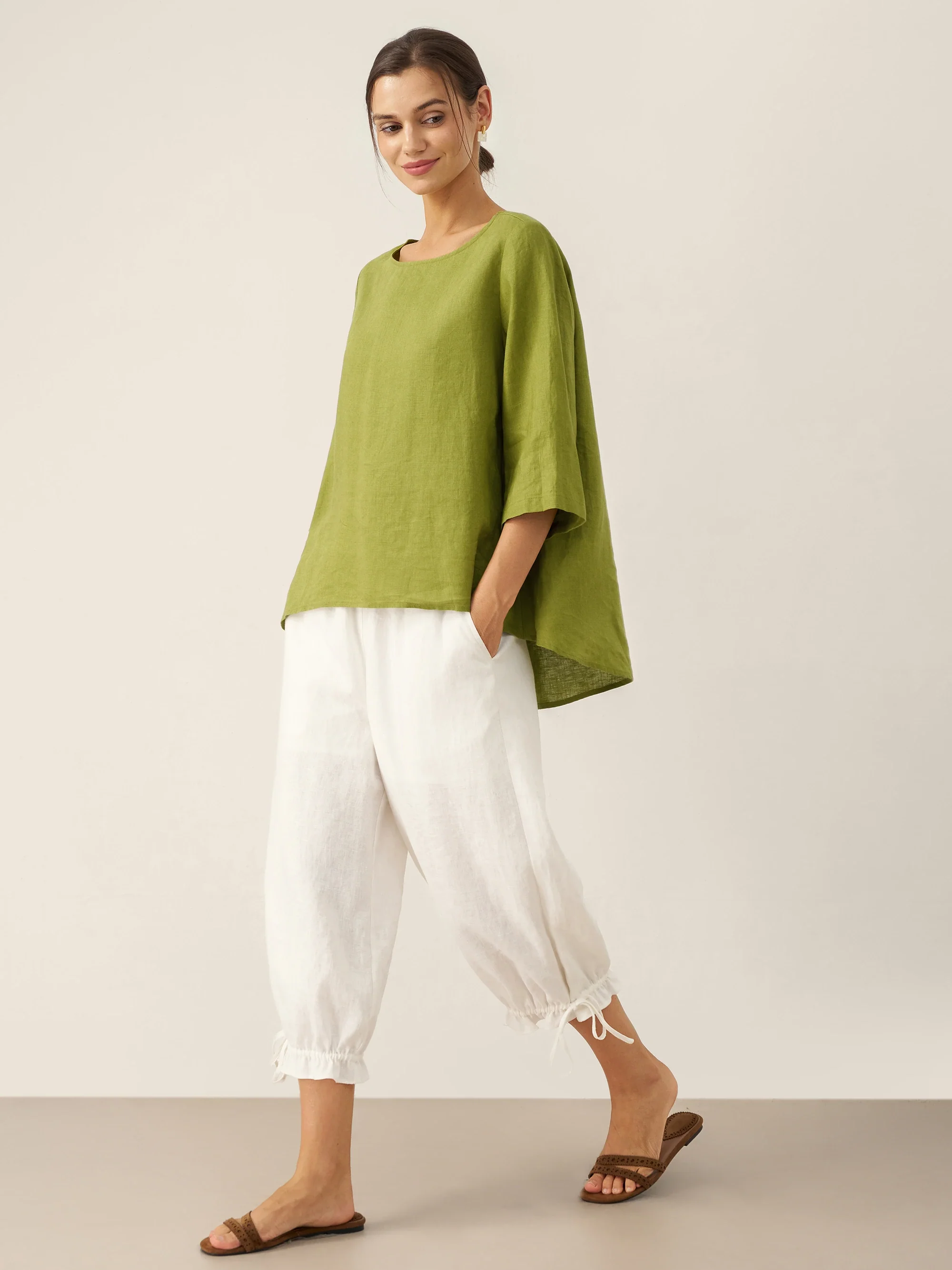 100% Linen Round Neck Asymmetrical Hem Top BRIANNA - Image 10