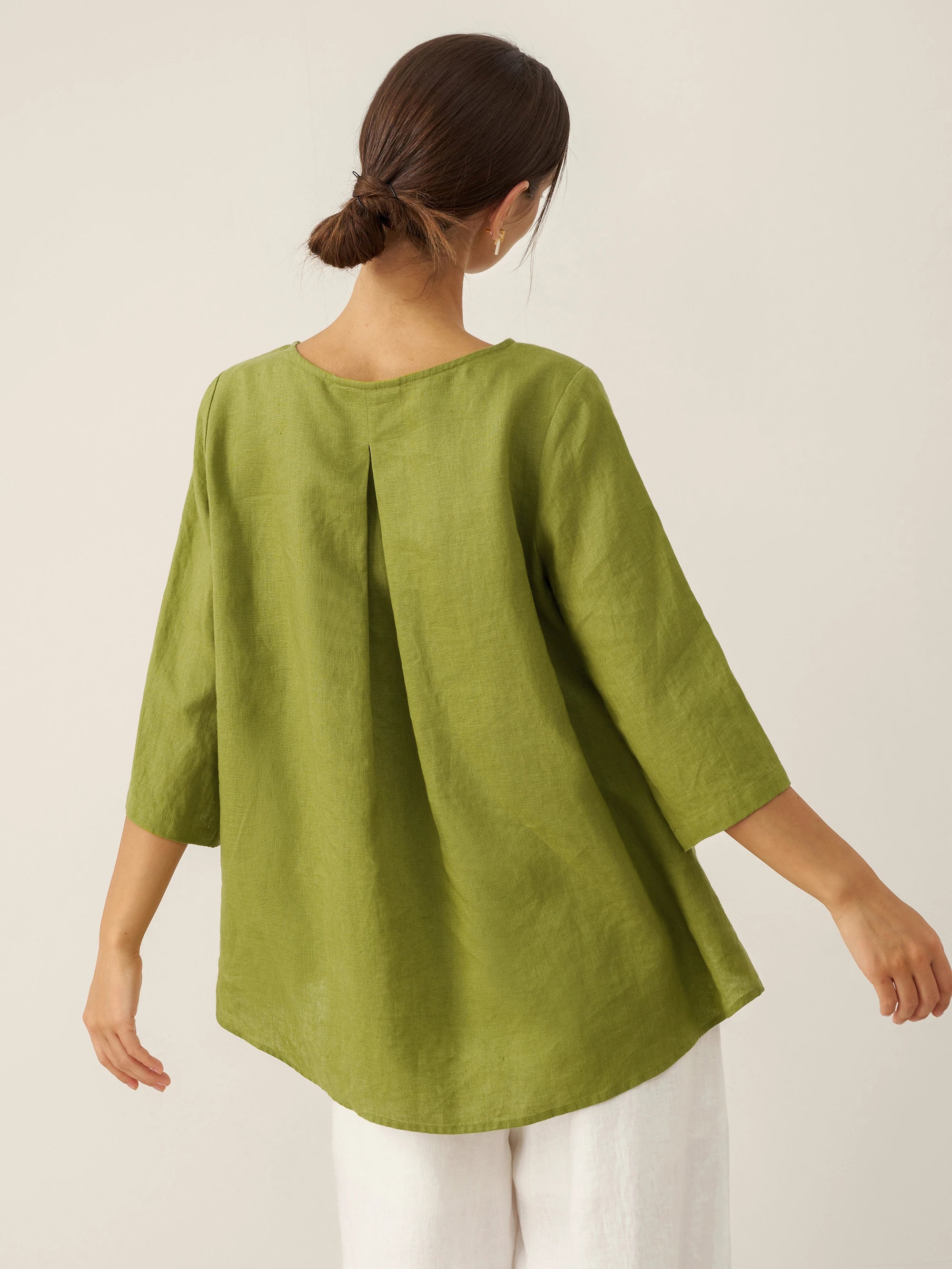 100% Linen Round Neck Asymmetrical Hem Top BRIANNA - Image 8