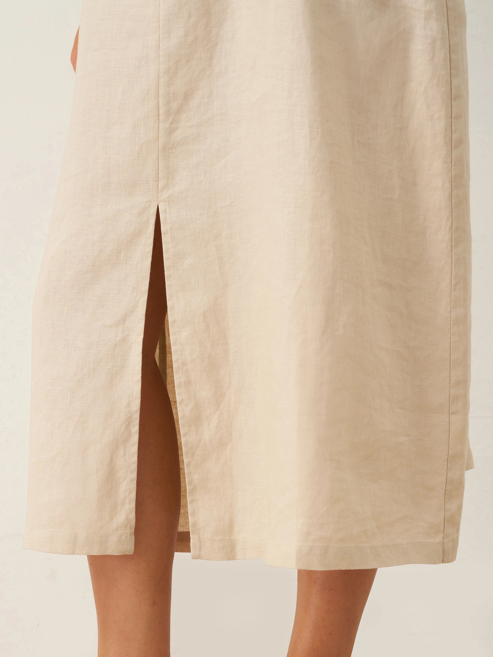 100% Linen Round Neck Button-Tie Maxi Dress XANDRA - Image 7