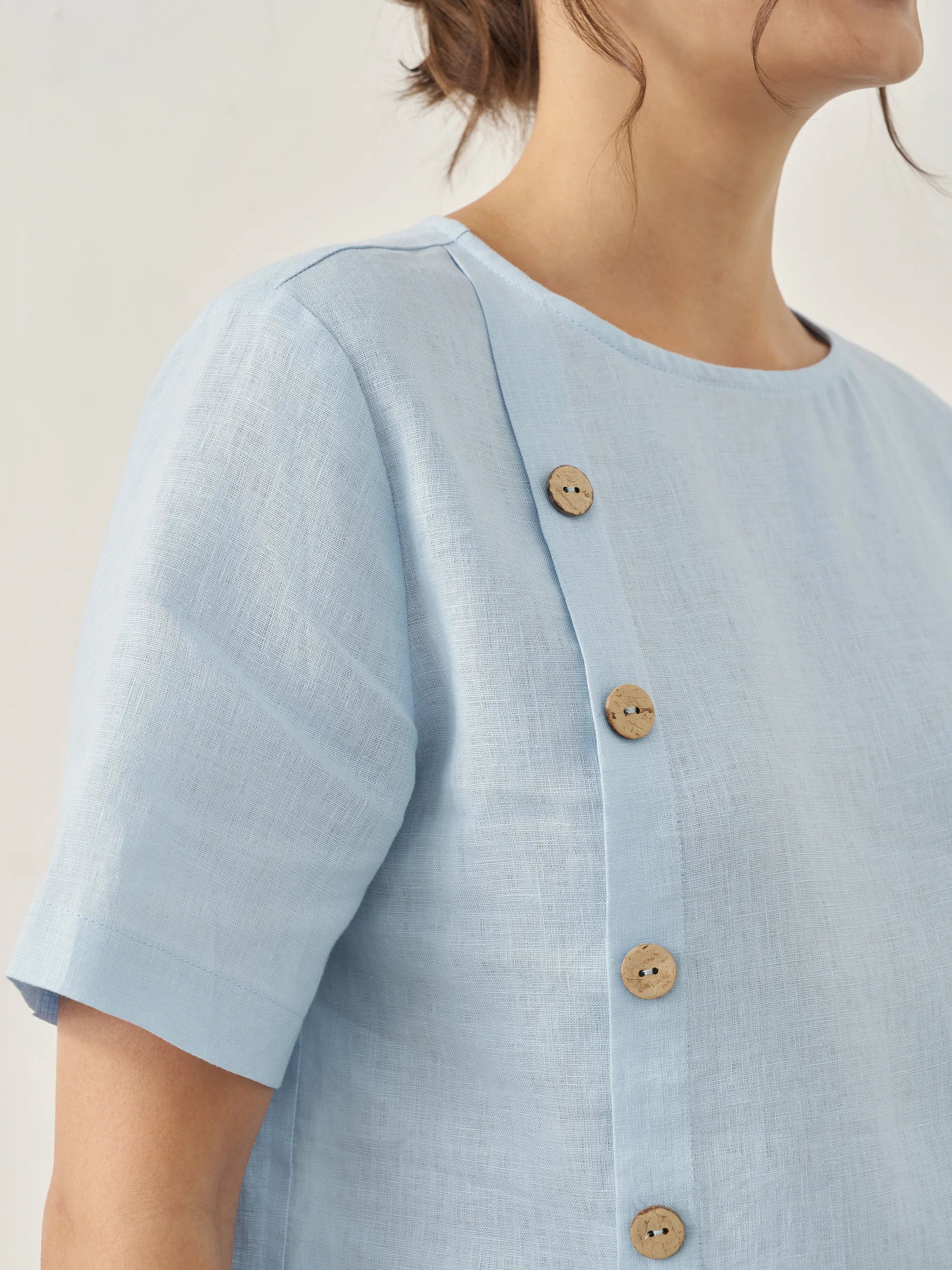 100% Linen Short-Sleeve Round Neck Button Detail Top & Pants Set JOSIE - Image 8