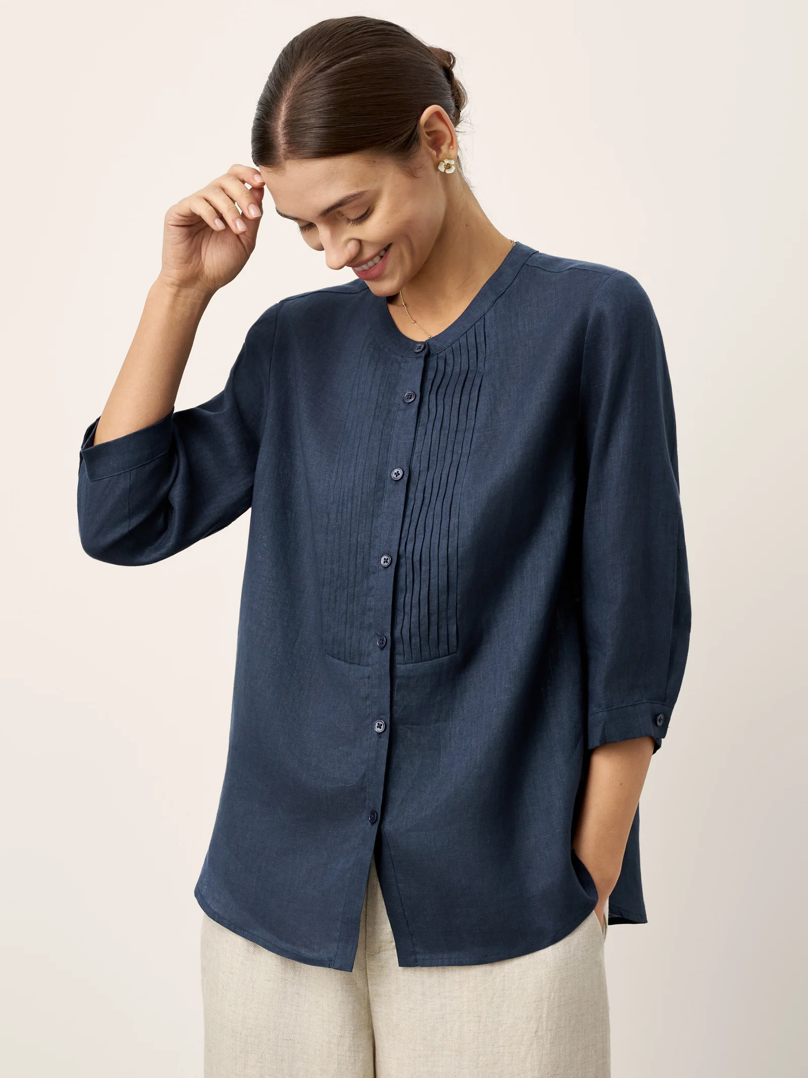 100% Linen Sculpted Accordion Pleat Crew Neck Shirt RANA - Image 9