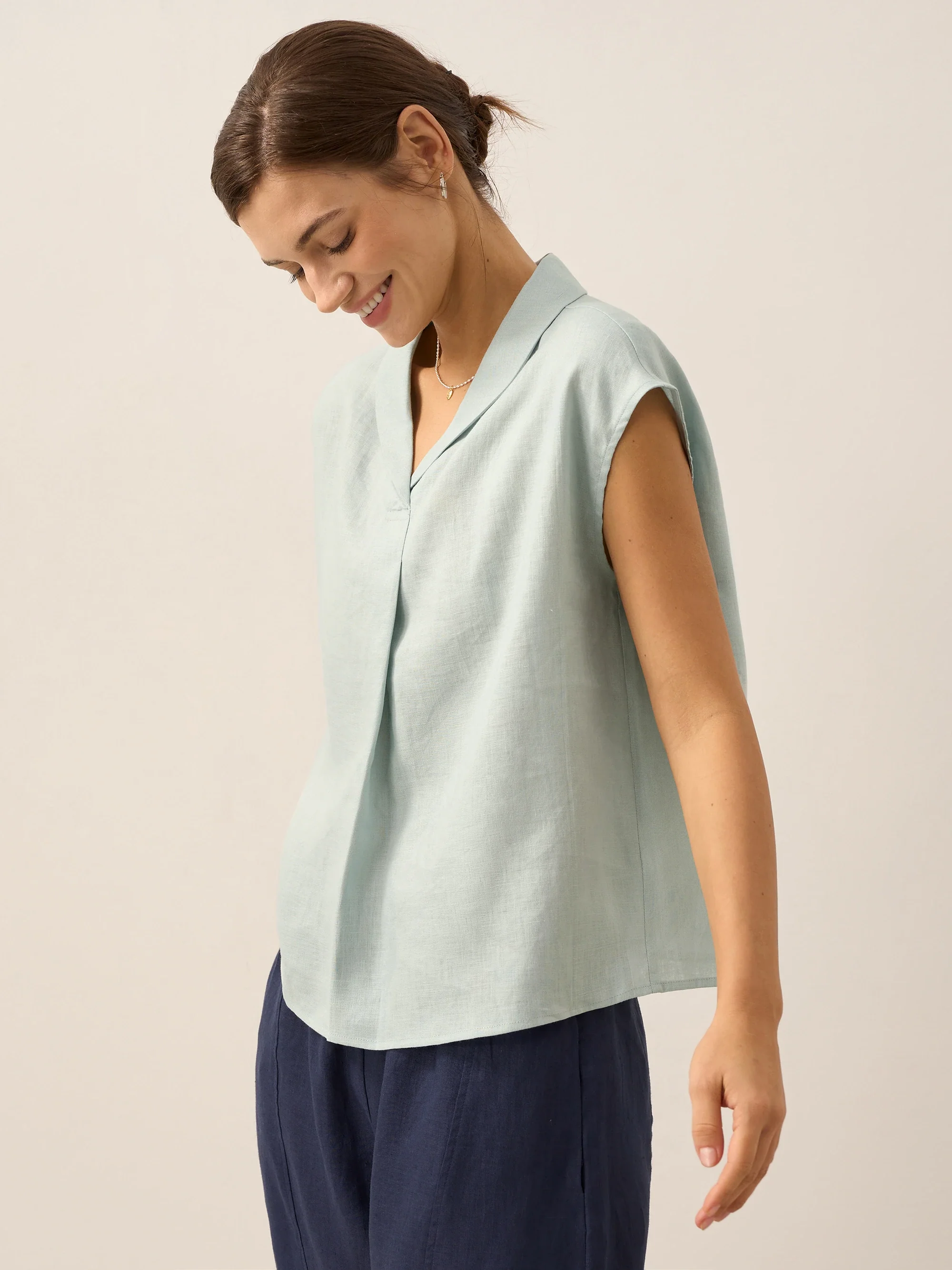 100% Linen Shawl V-Neck Cap Sleeves Top ELARA - Image 12