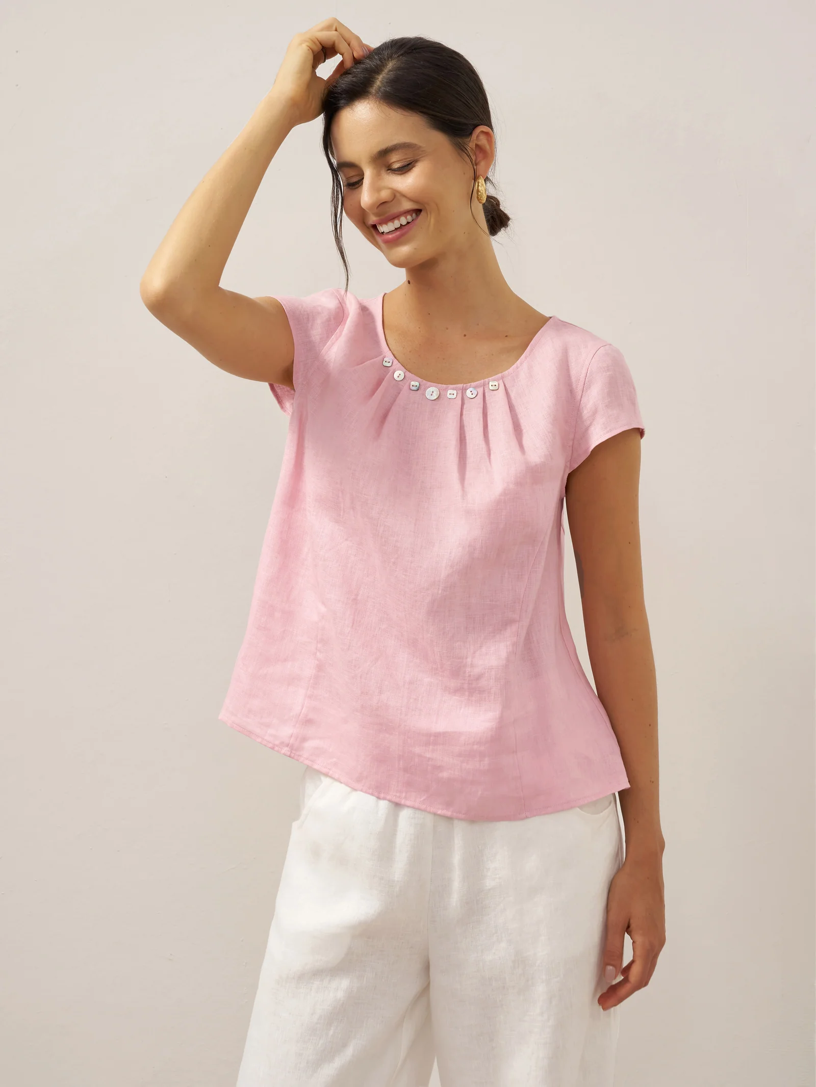 100% Linen Shell Button Pleated Crew Neck Top RENA - Image 3