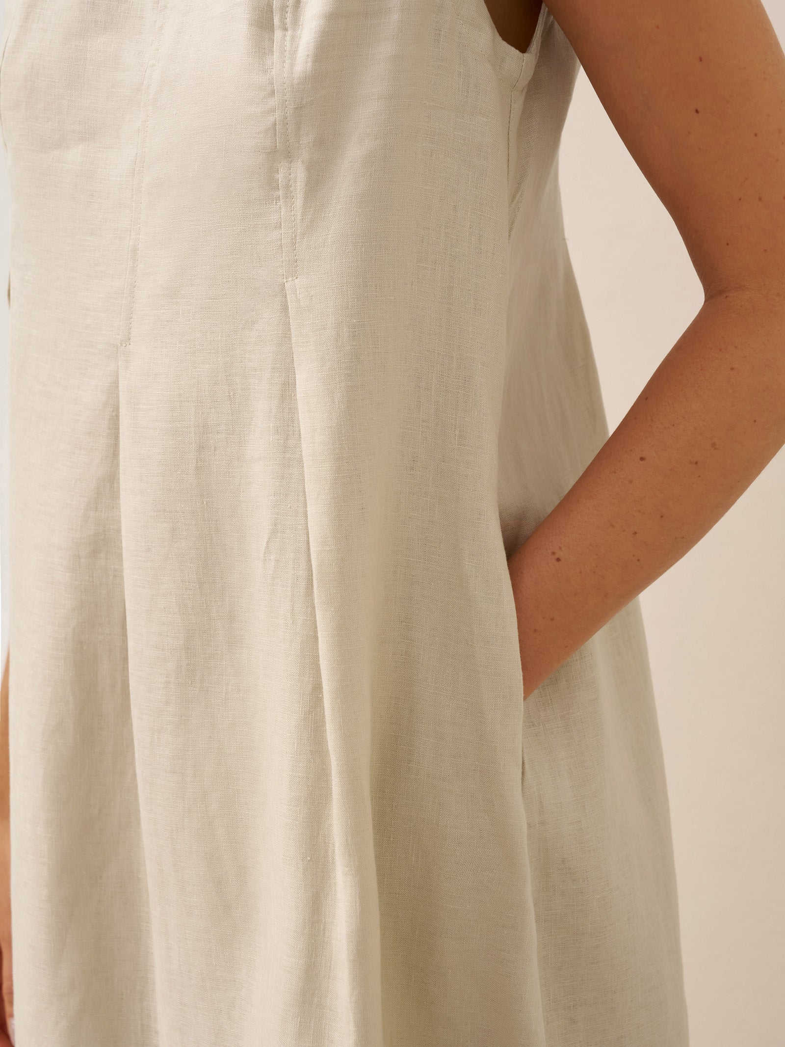 100% Linen Sleeveless Shoulder Button Midi Dress FREYA - Image 10