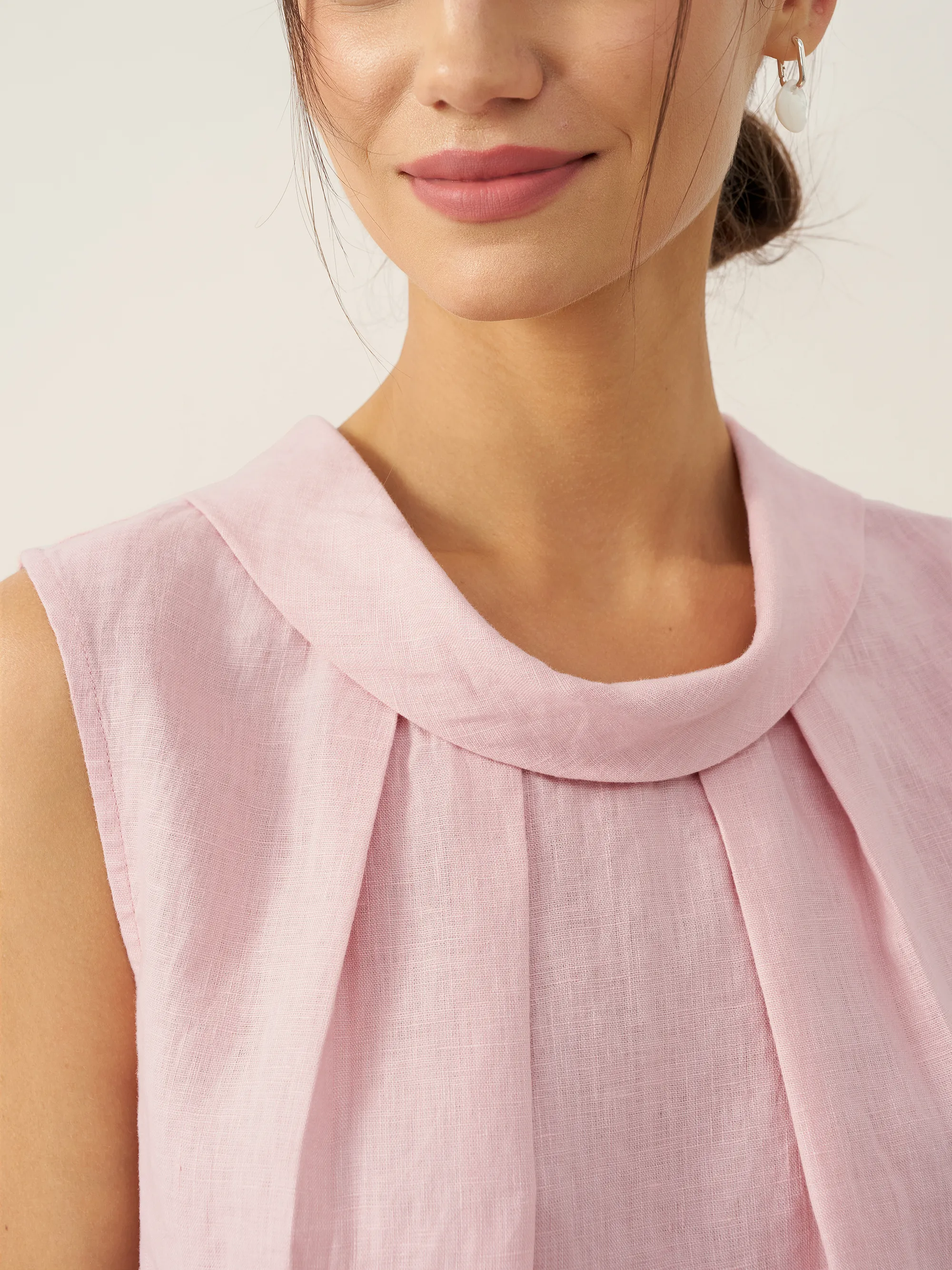 100% Linen Structured Collar Sleeveless Blouse BLAIR - Image 16