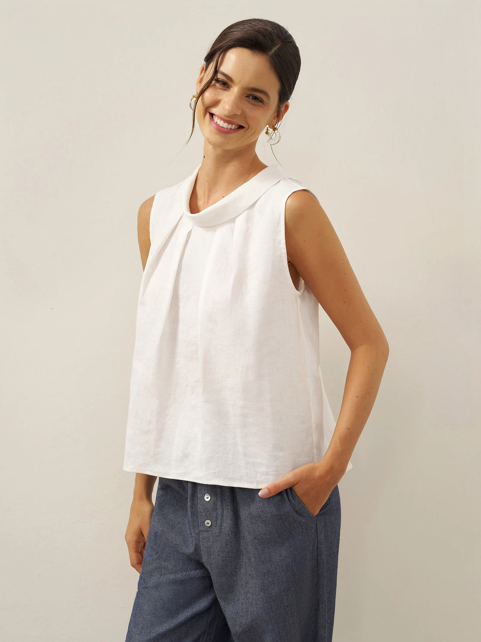 100% Linen Structured Collar Sleeveless Blouse BLAIR - Image 18