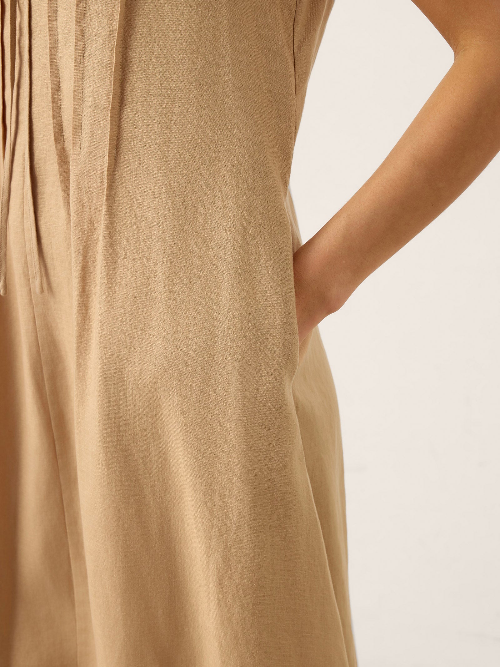 100% Linen Sleeveless Tie-Neck Pintucked Maxi Dress MILLICENT - Image 9