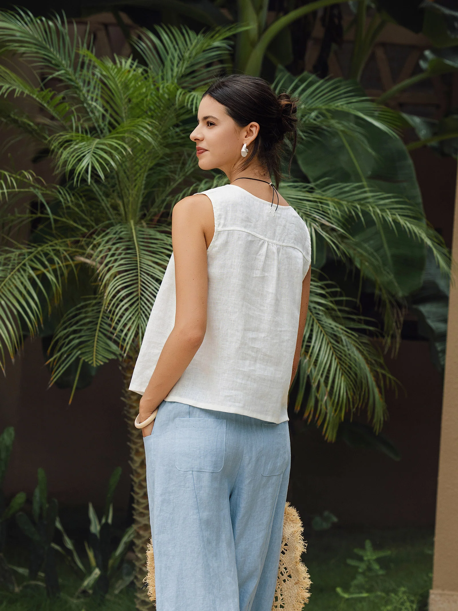 100% Linen V-Neck Sleeveless Tank Top NICOLE - Image 3