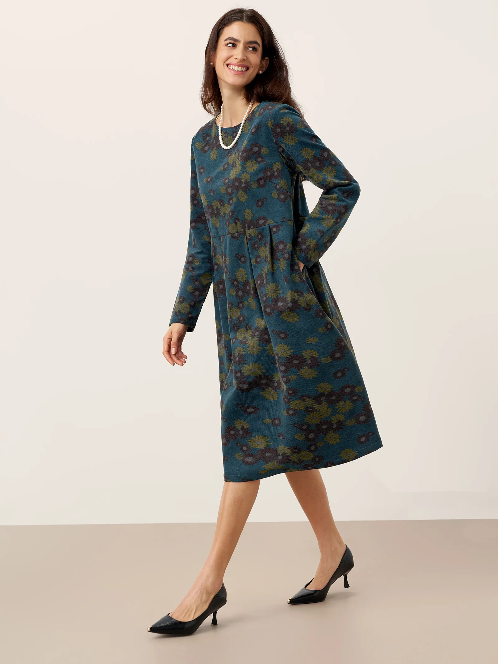 100% Organic Cotton Ruched Print Boat Neck Midi Dress CRESSIDA - Image 3
