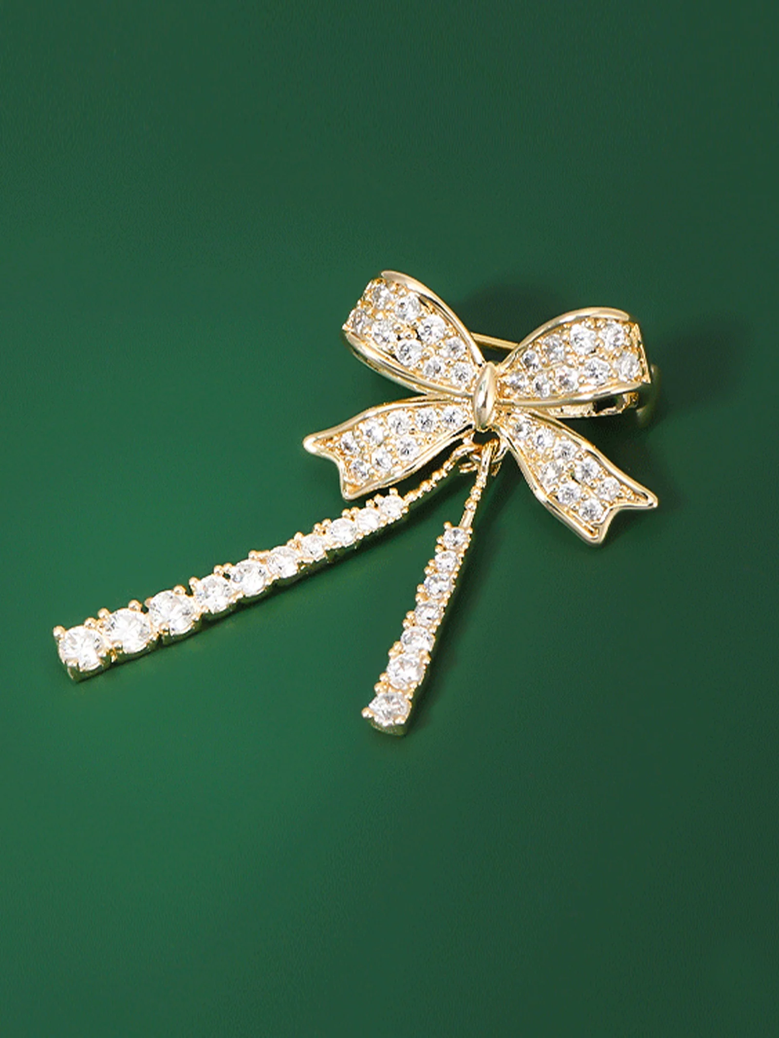 Alloy & Crystal Bow Fringed Mini Brooch - Image 2