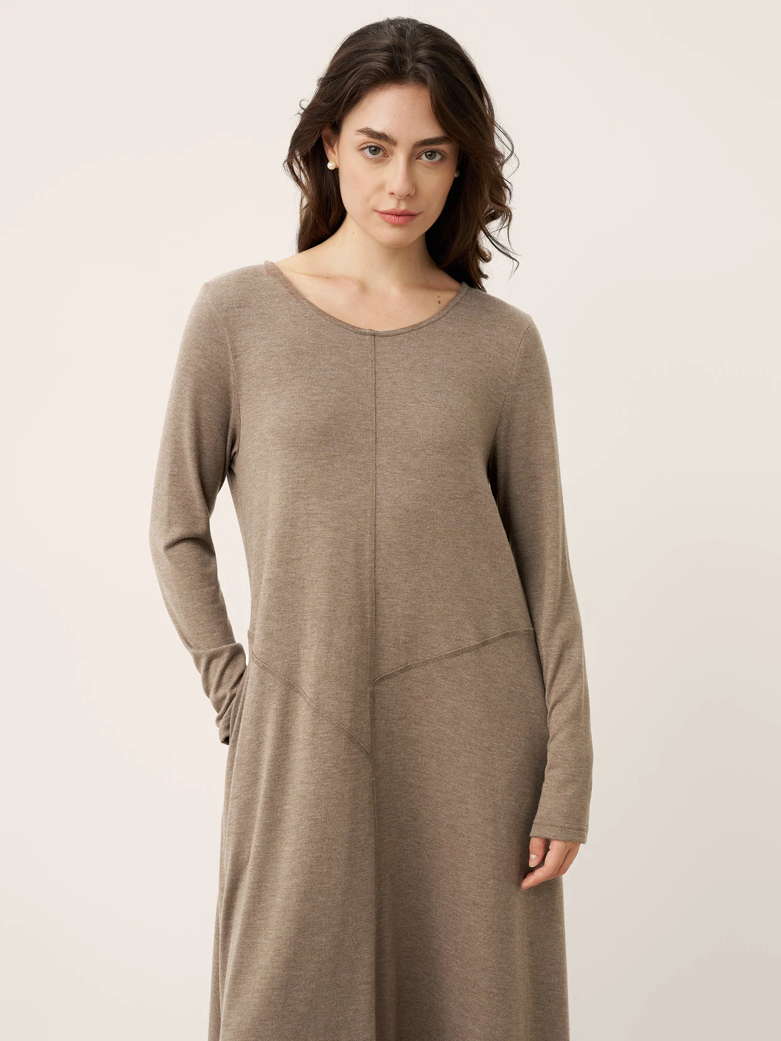Cashmere Crew Neck Sculpted Seam A-Line Midi Dress HARLOW - Image 5