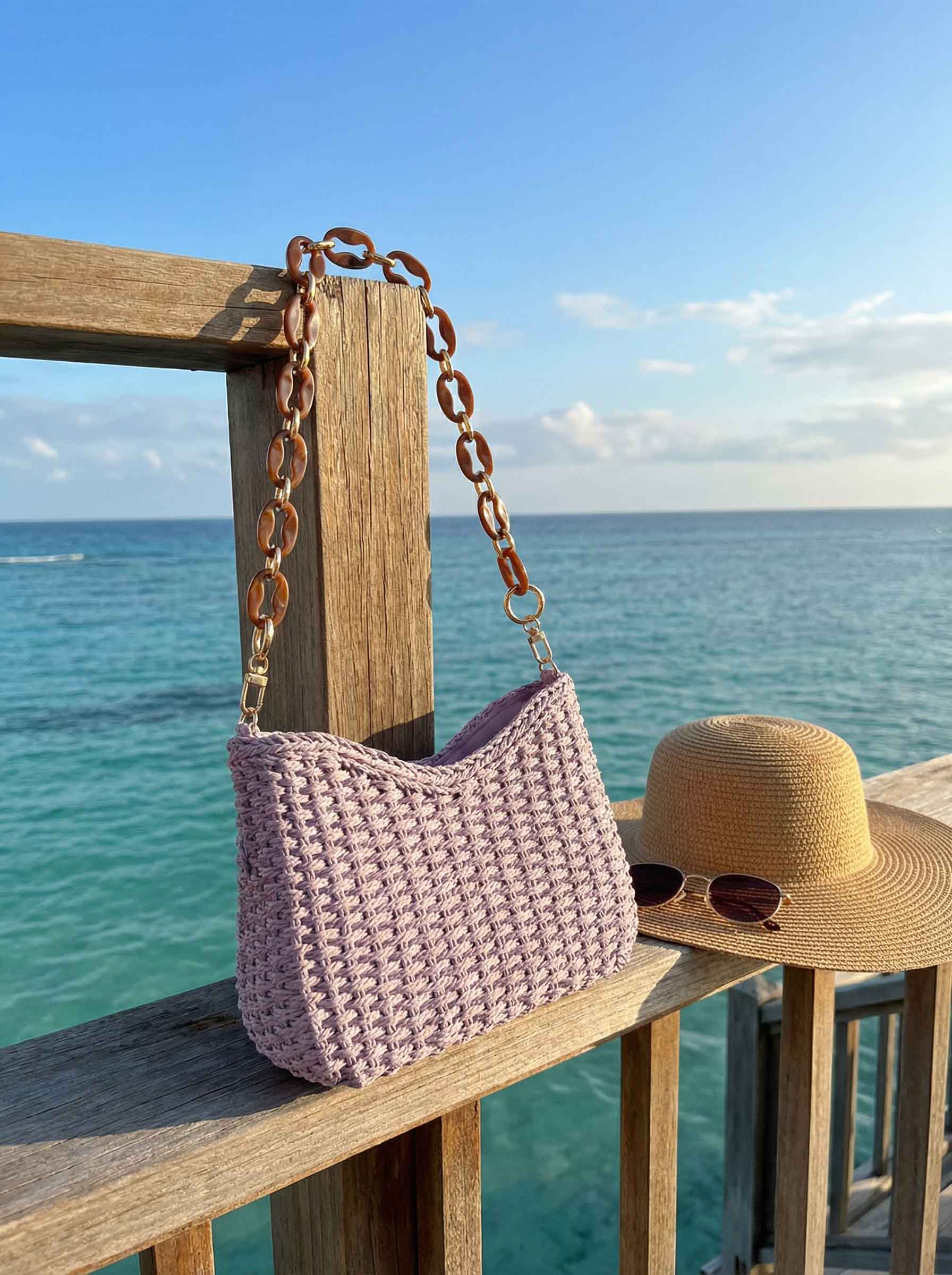 Colorful Woven Straw Shoulder Bag - Image 3