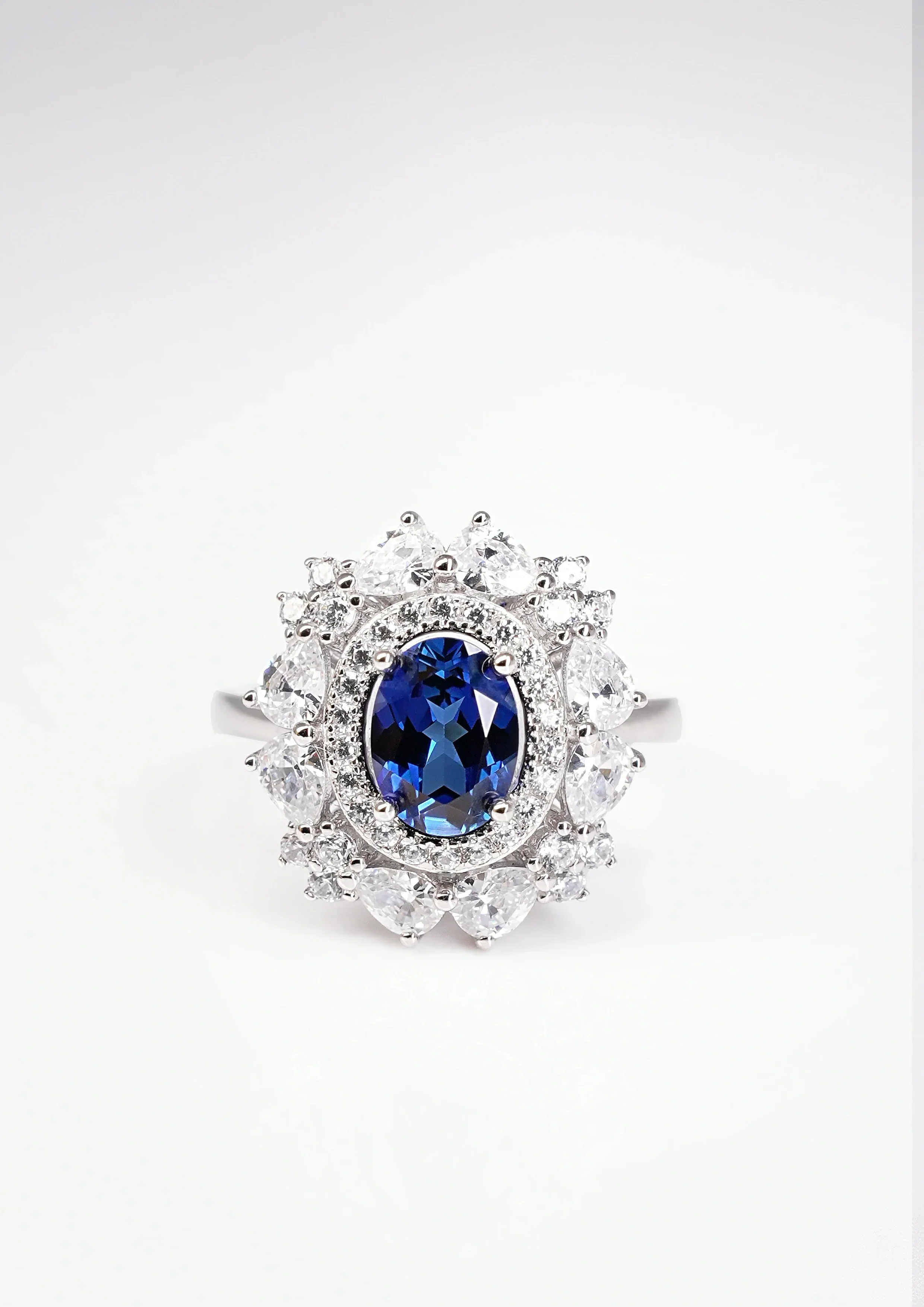 Exquisite Sapphire Ring - Ocean'S Petals - Image 4
