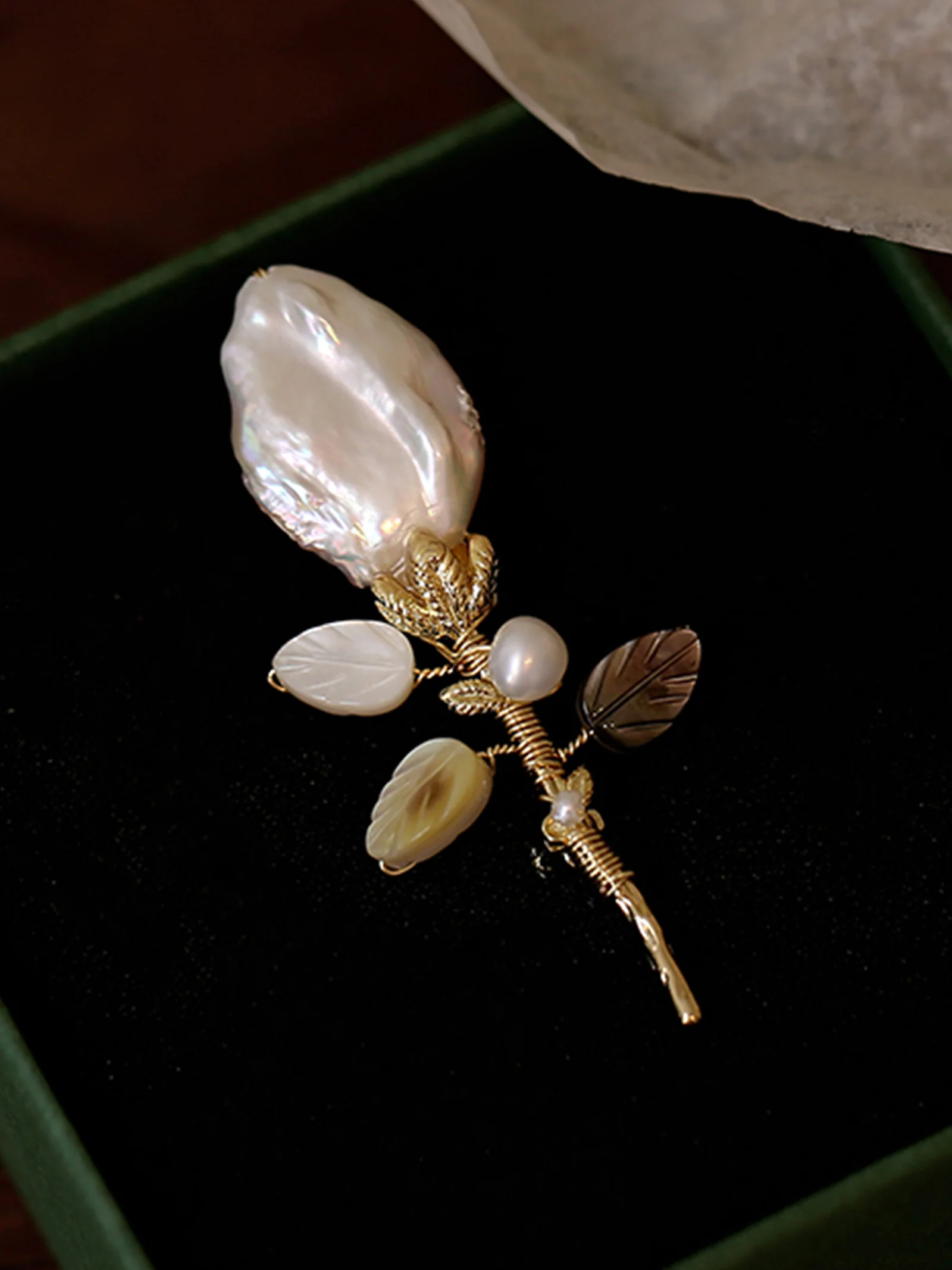 Freshwater Pearl Tulip Leaf Brooch