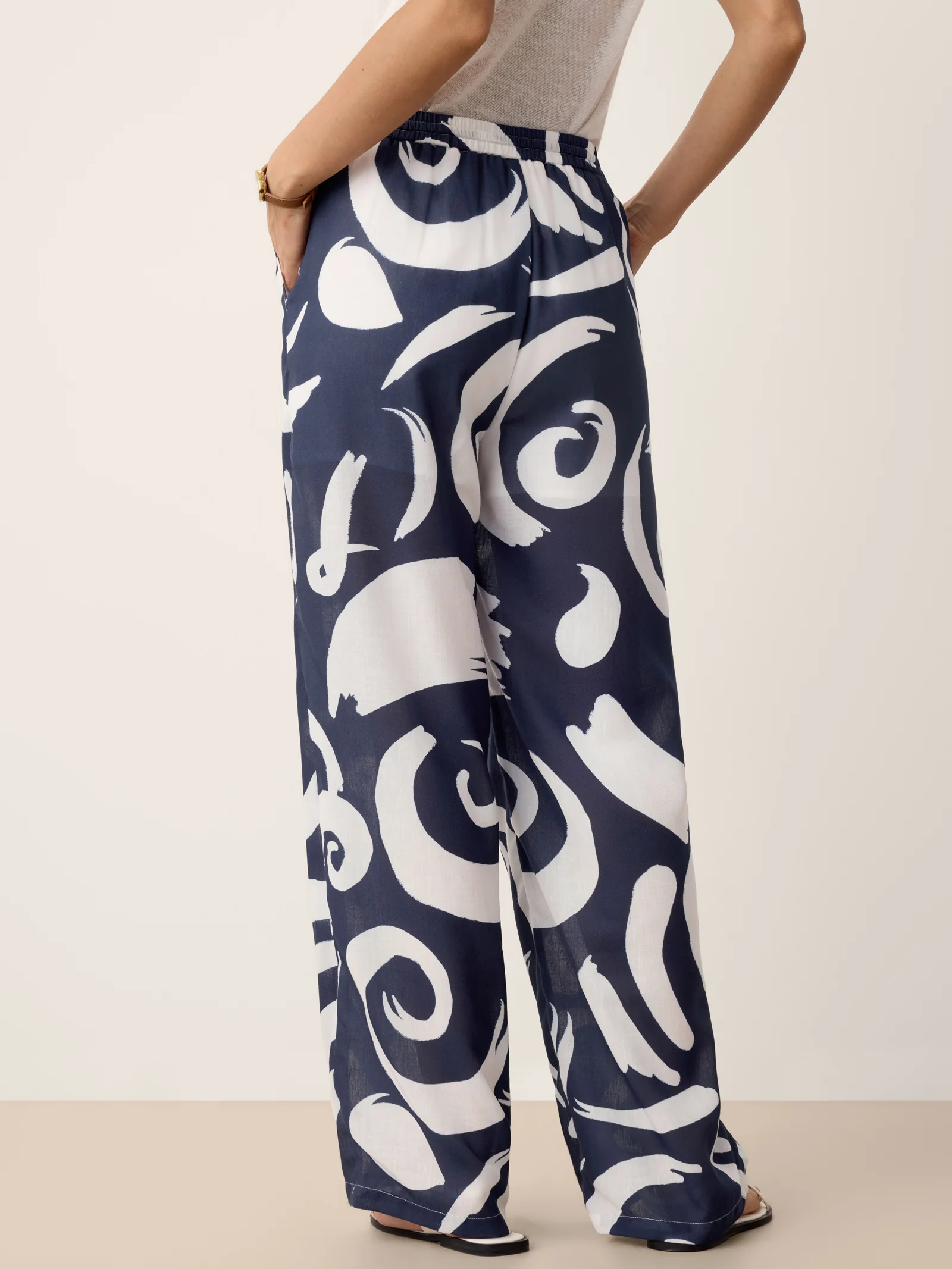 Linen Abstract-Print Straight-Leg Pants ORLA - Image 6