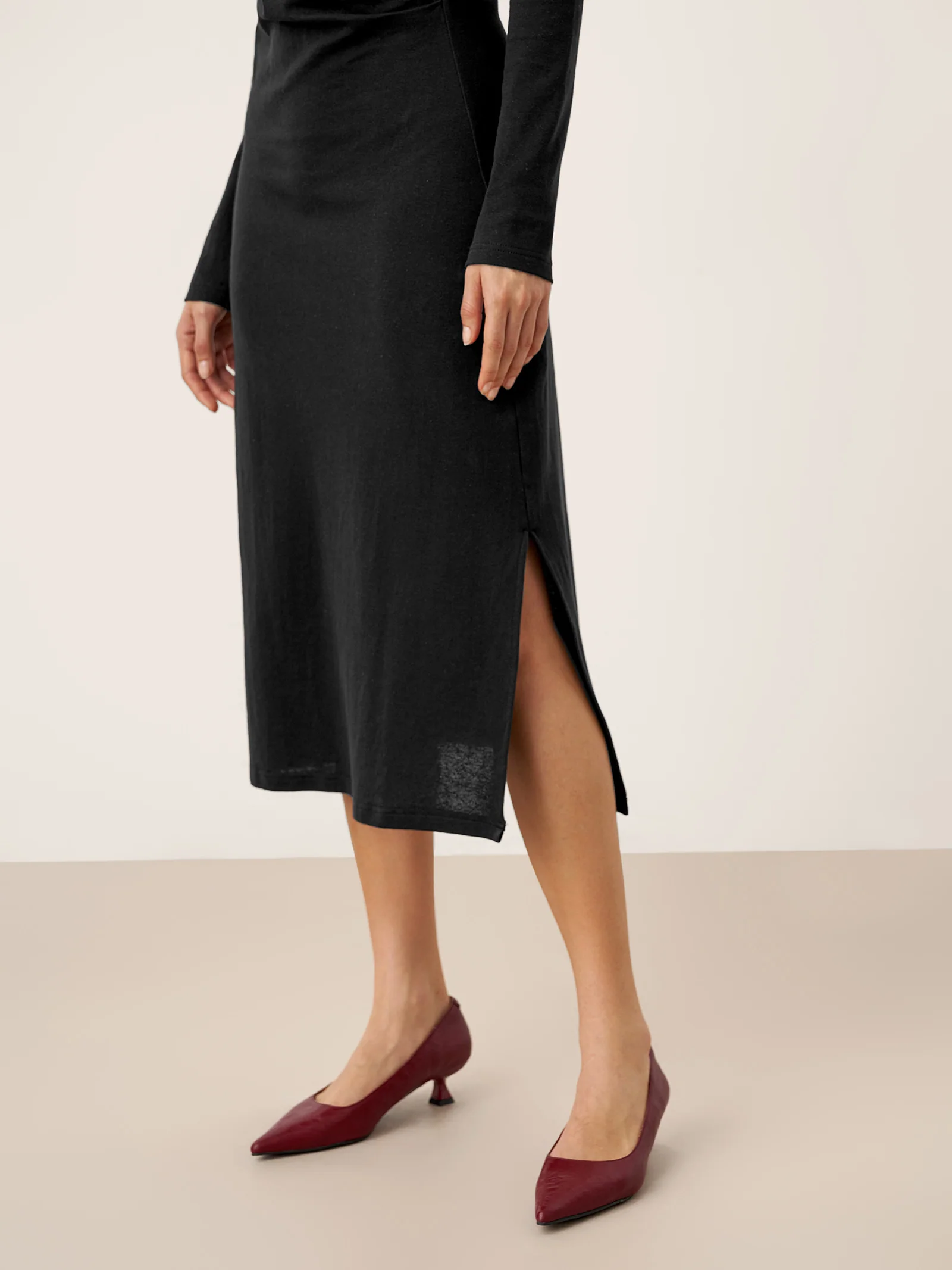 Crossover V-Neck Wrap Stretch Midi Dress MARNIE - Image 23