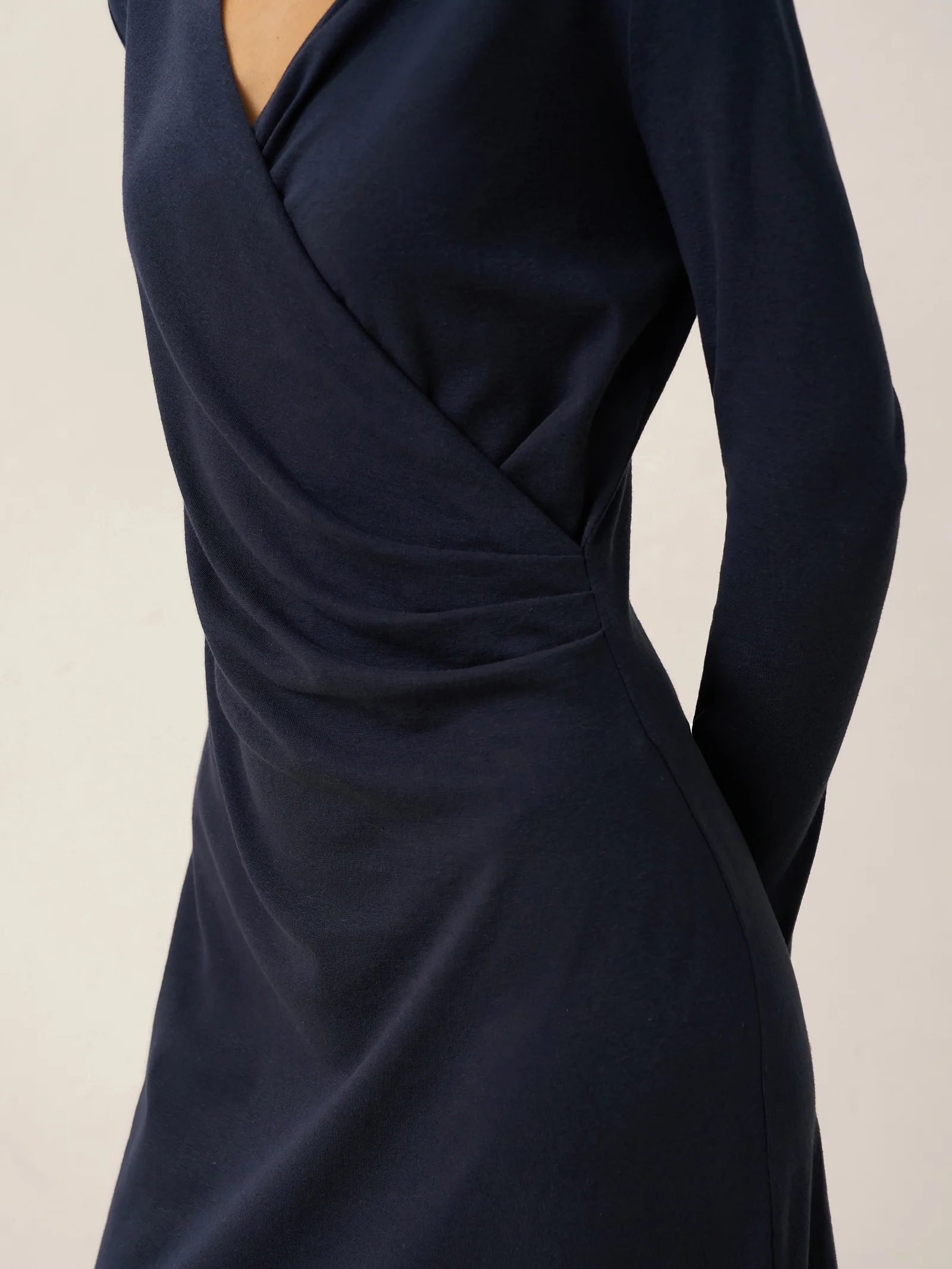 Crossover V-Neck Wrap Stretch Midi Dress MARNIE - Image 4