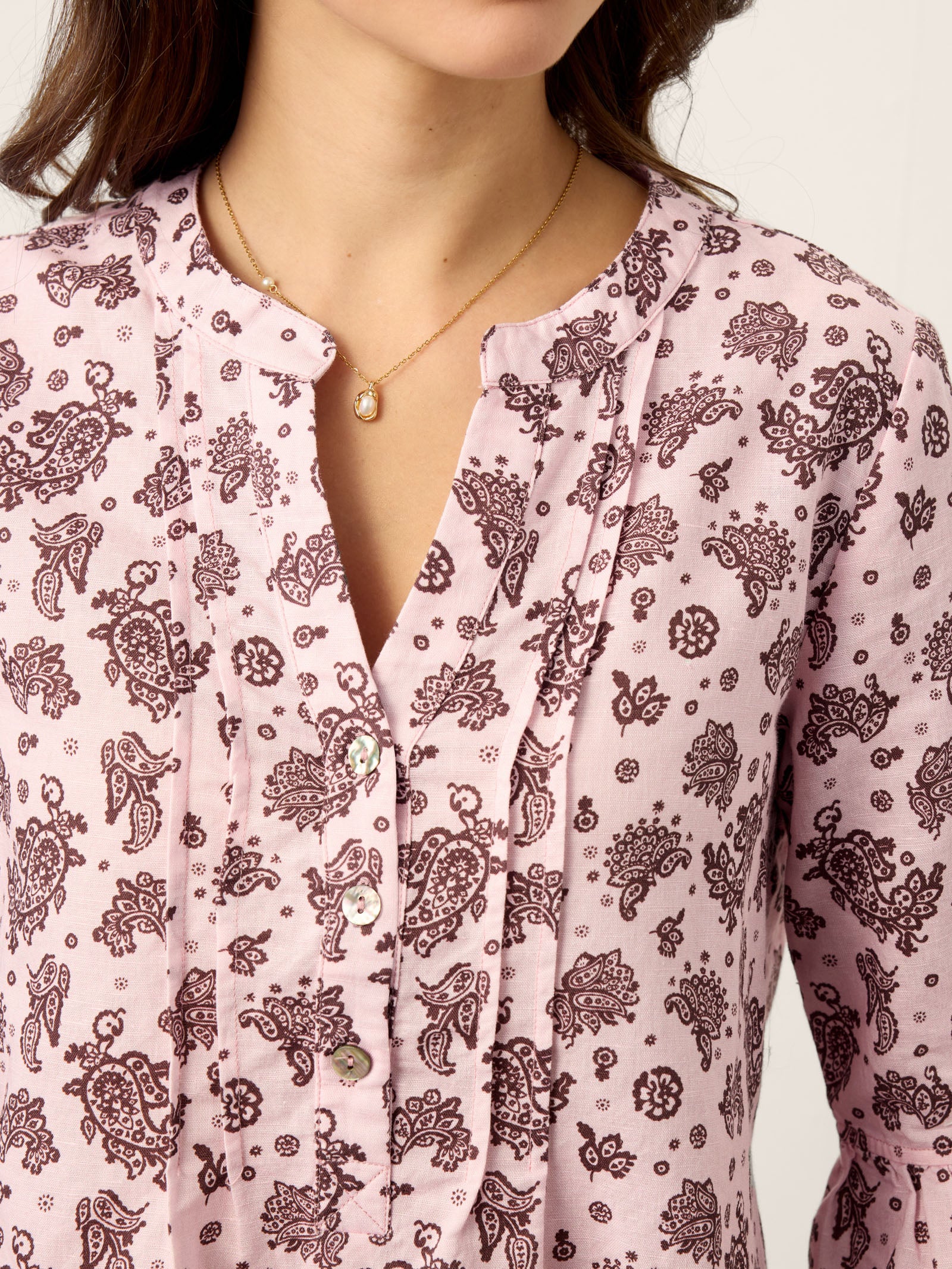 Linen Paisley Pintucked Ruffle-Cuff Curved Hem Blouse ILARIA - Image 7