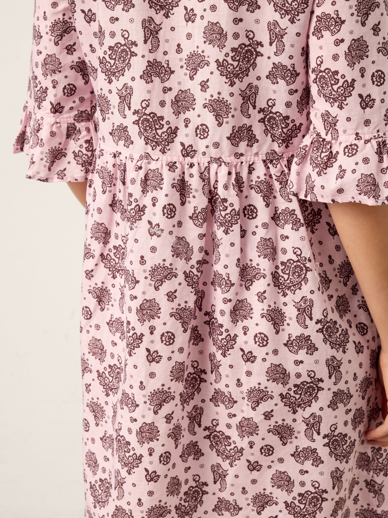 Linen Paisley Pintucked Ruffle-Cuff Maxi Dress MAELYN - Image 7