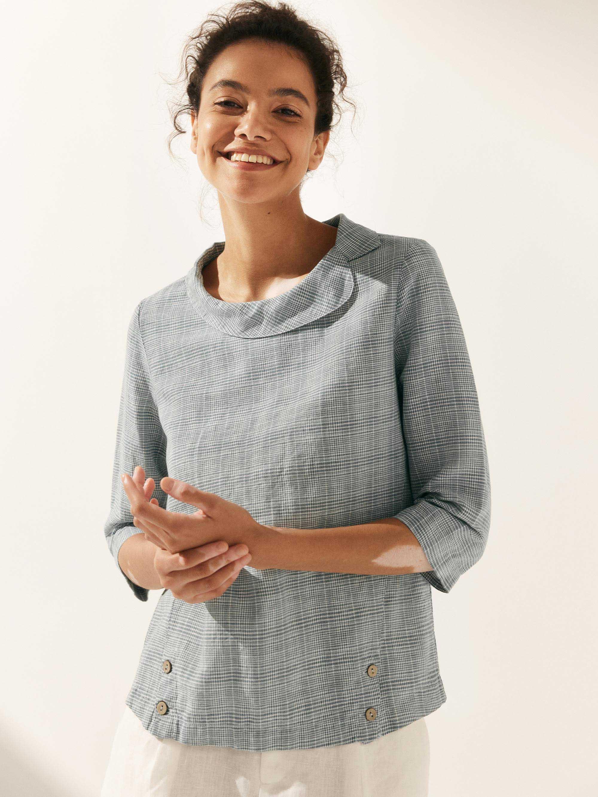 Linen Round Soft-Fold Collar Top LAURA - Image 21
