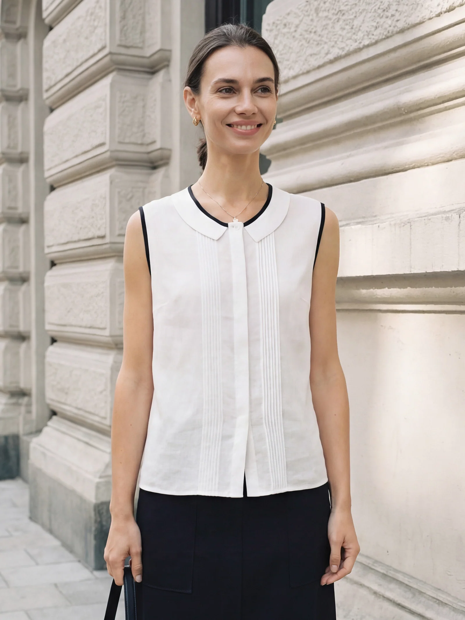 Linen-Lyocell Contrast Trim Pleated Sleeveless Top JUNIPER - Image 2
