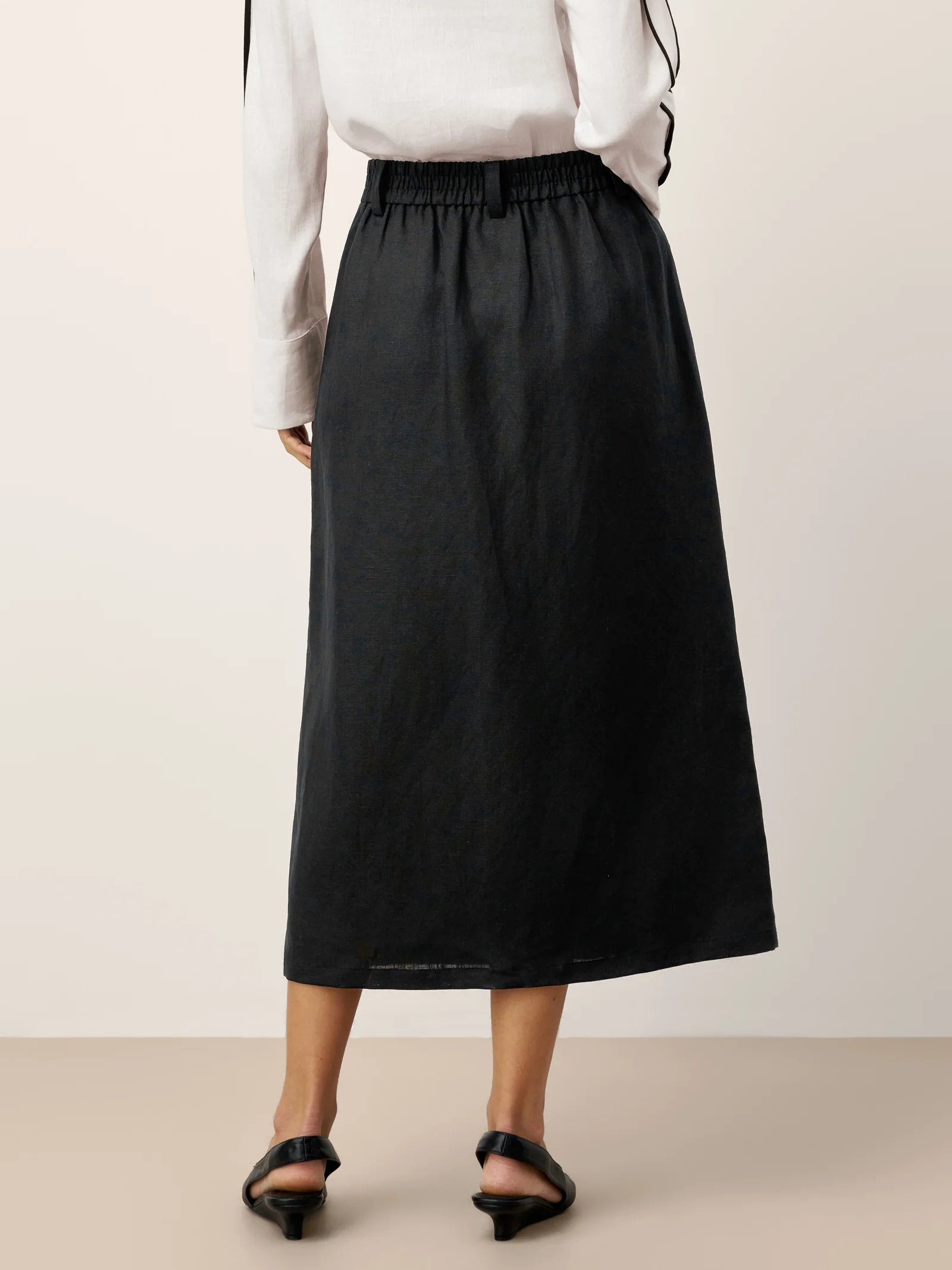 Linen-Lyocell Patch Pocket Placket Skirt LYRA - Image 3
