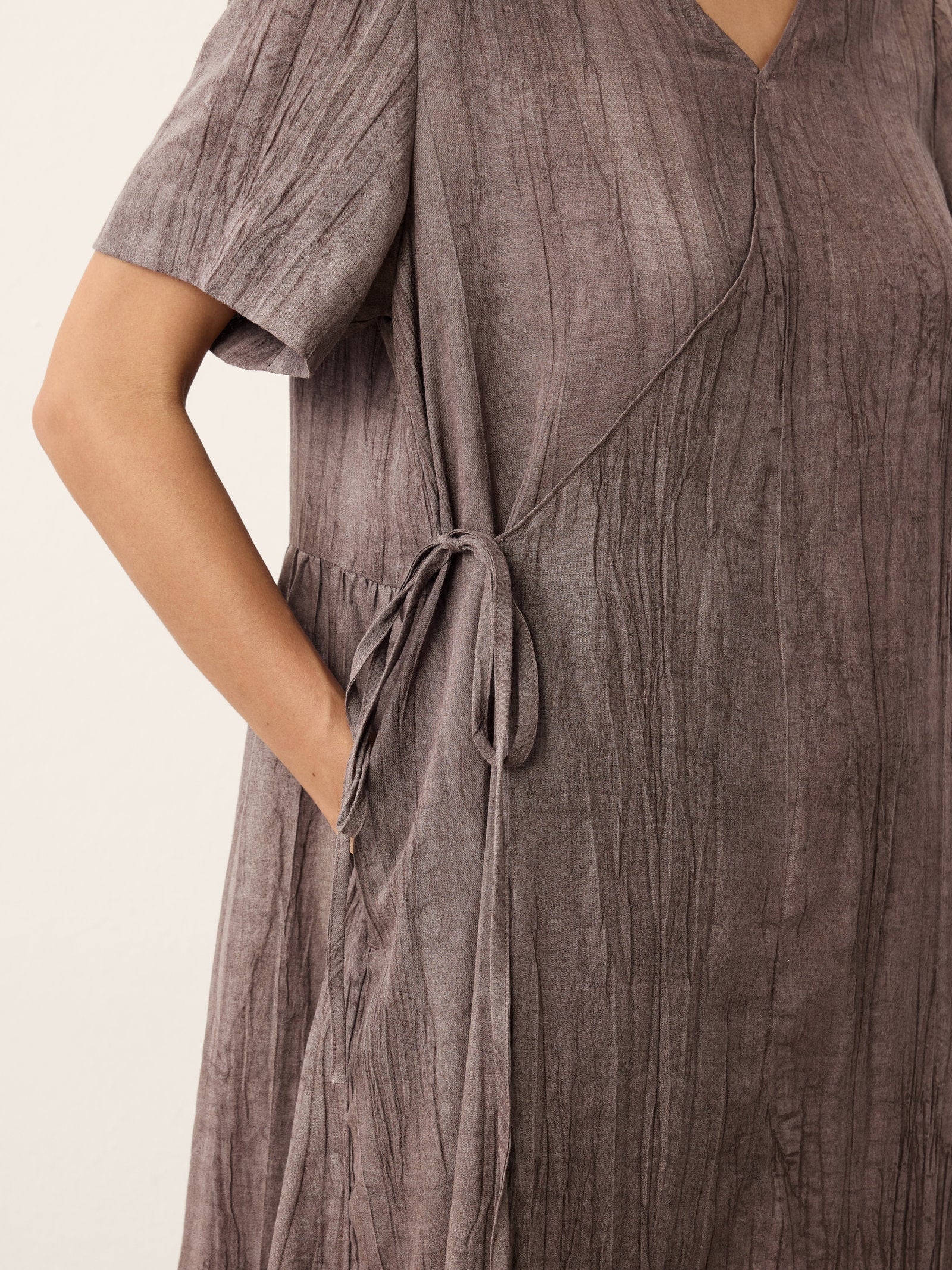 Lyocell Textured V Neck Tie Waist Maxi Dress SUSANNA - Image 7