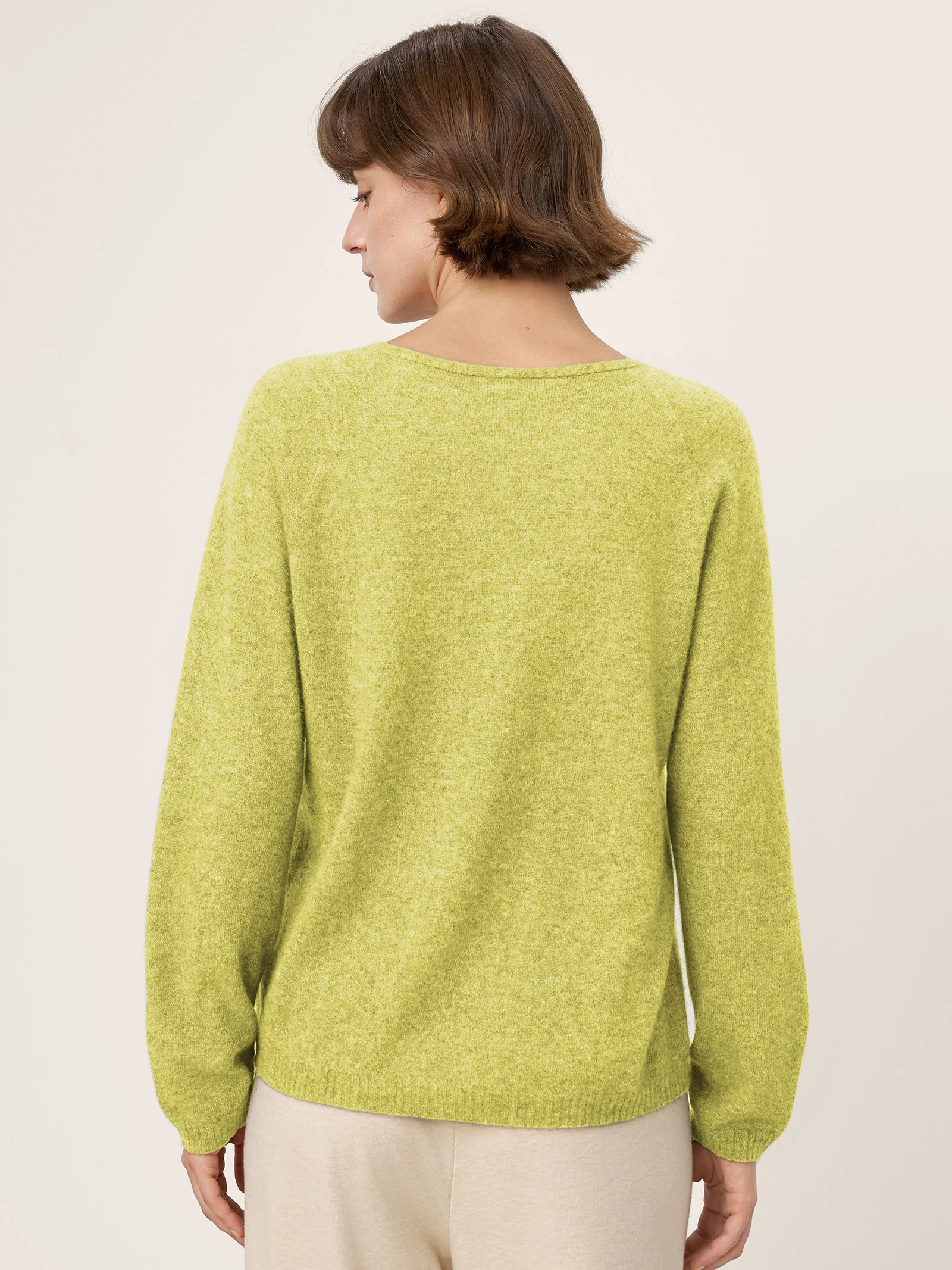 Mongolian Cashmere & Mulberry Silk Seamless Ribbed Trim V-Neck Sweater TESSA - Image 12