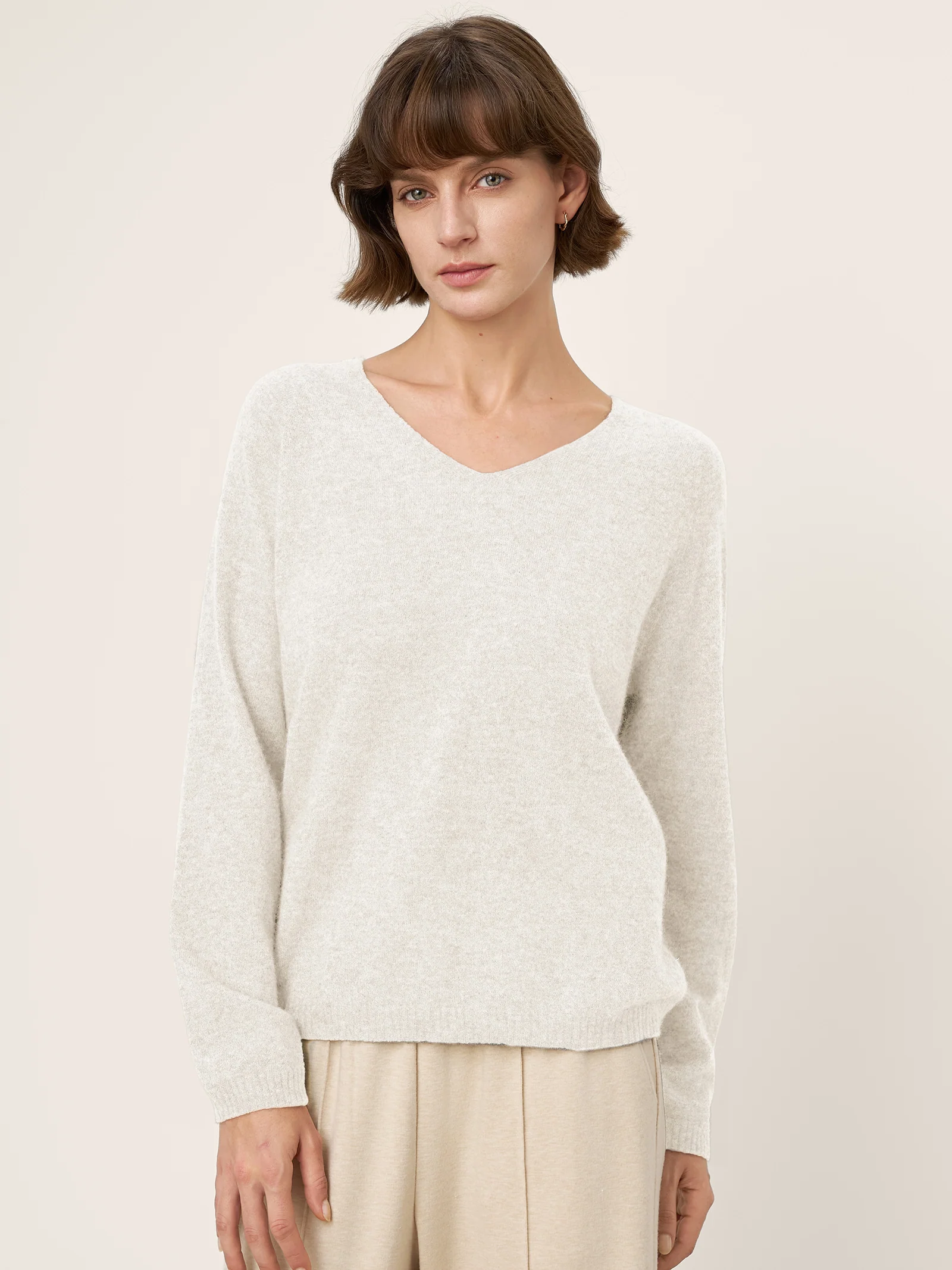 Mongolian Cashmere & Mulberry Silk Seamless Ribbed Trim V-Neck Sweater TESSA - Image 13
