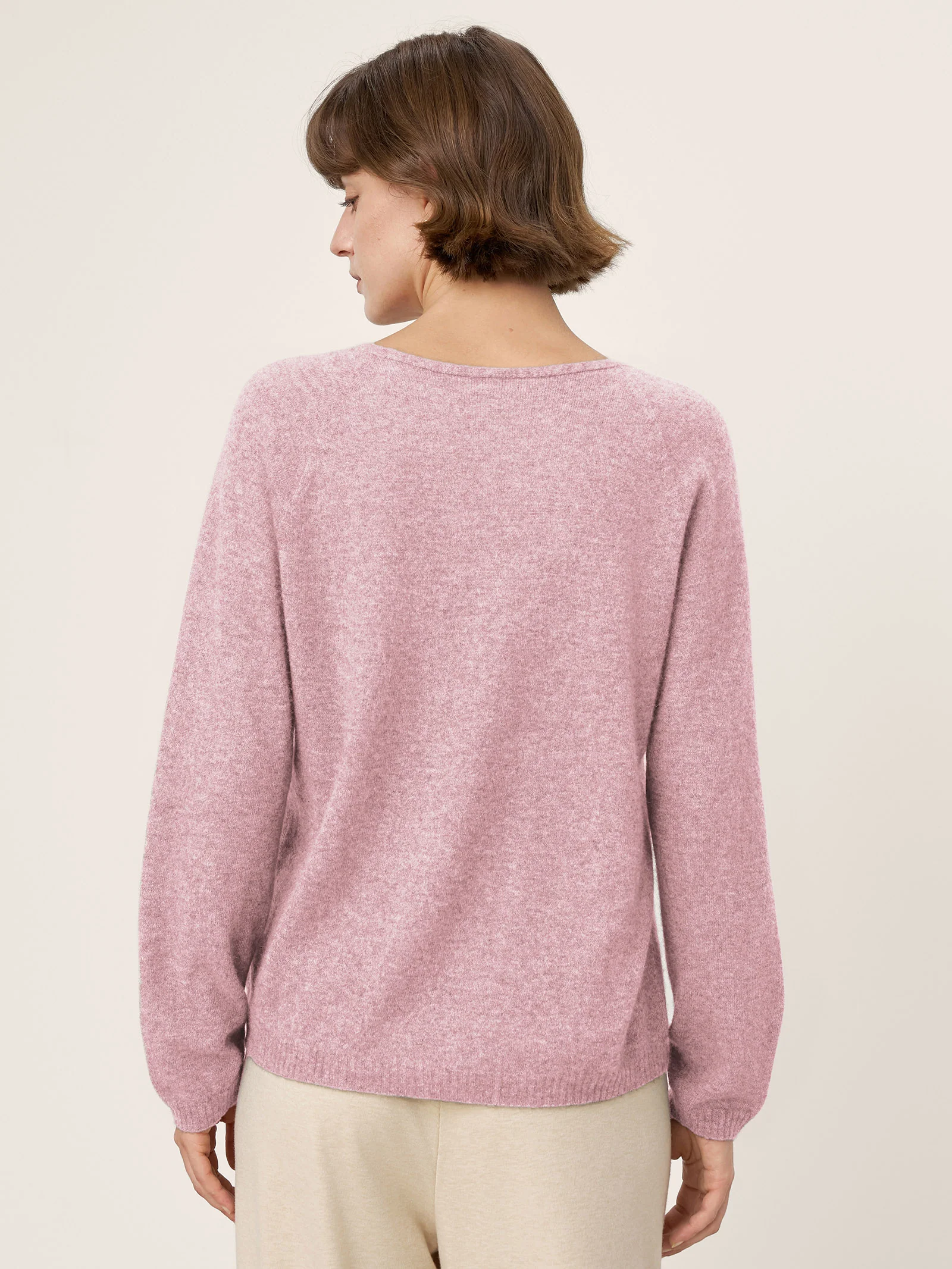 Mongolian Cashmere & Mulberry Silk Seamless Ribbed Trim V-Neck Sweater TESSA - Image 16