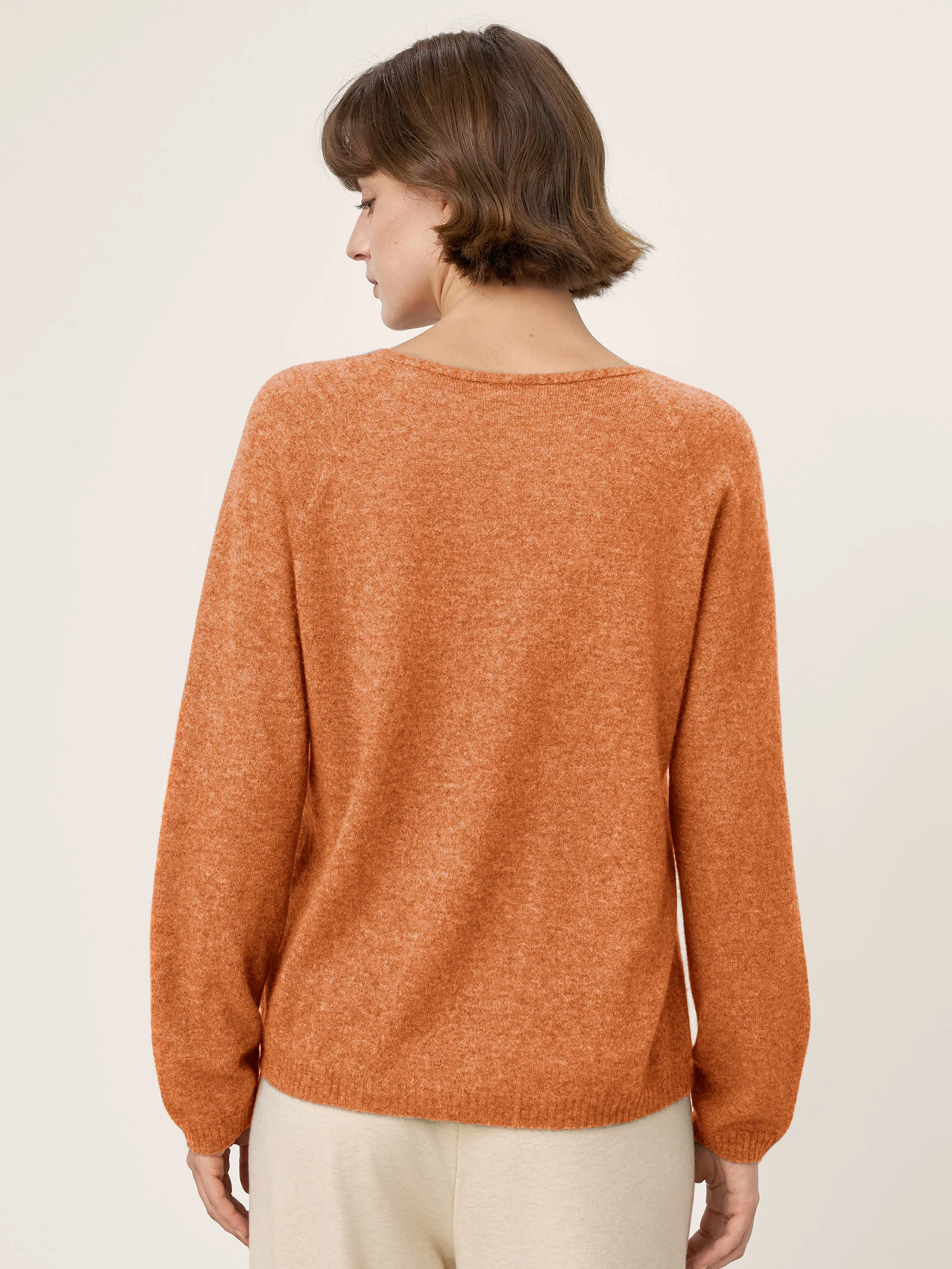 Mongolian Cashmere & Mulberry Silk Seamless Ribbed Trim V-Neck Sweater TESSA - Image 18