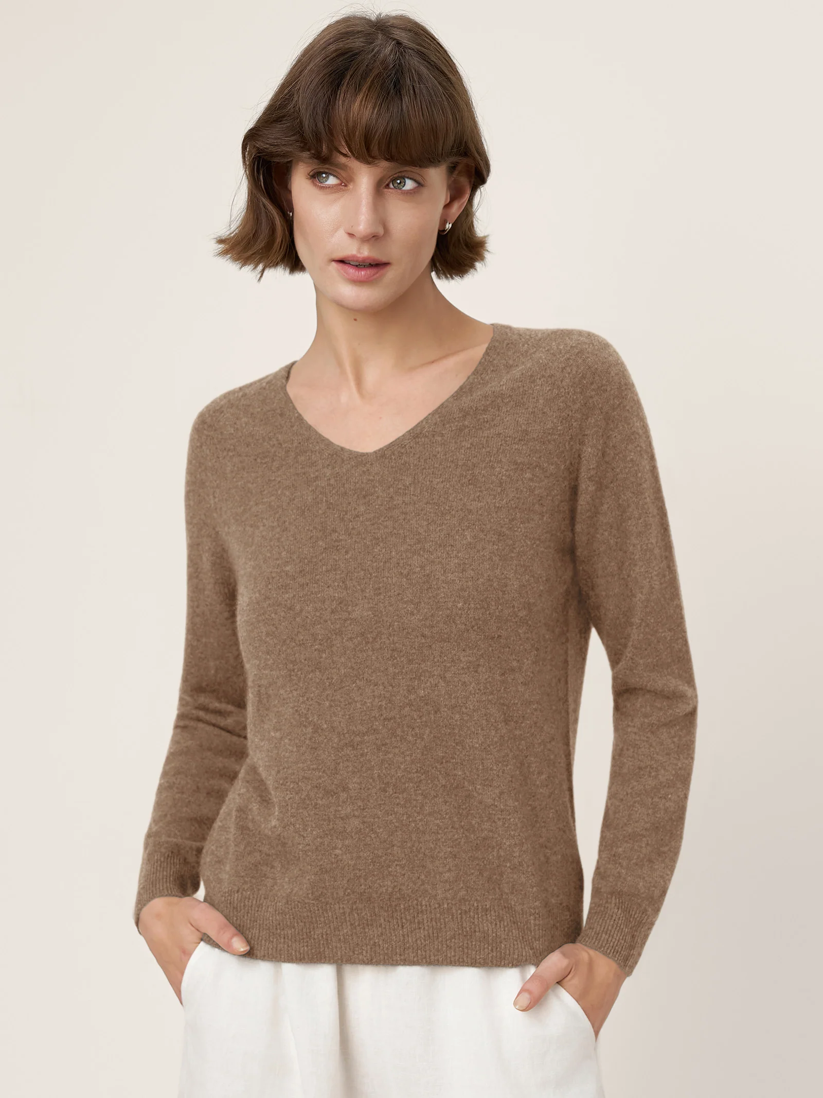 Premium Cashmere Blend Hand-Finished Seamless V-Neck Sweater SURI - Image 14