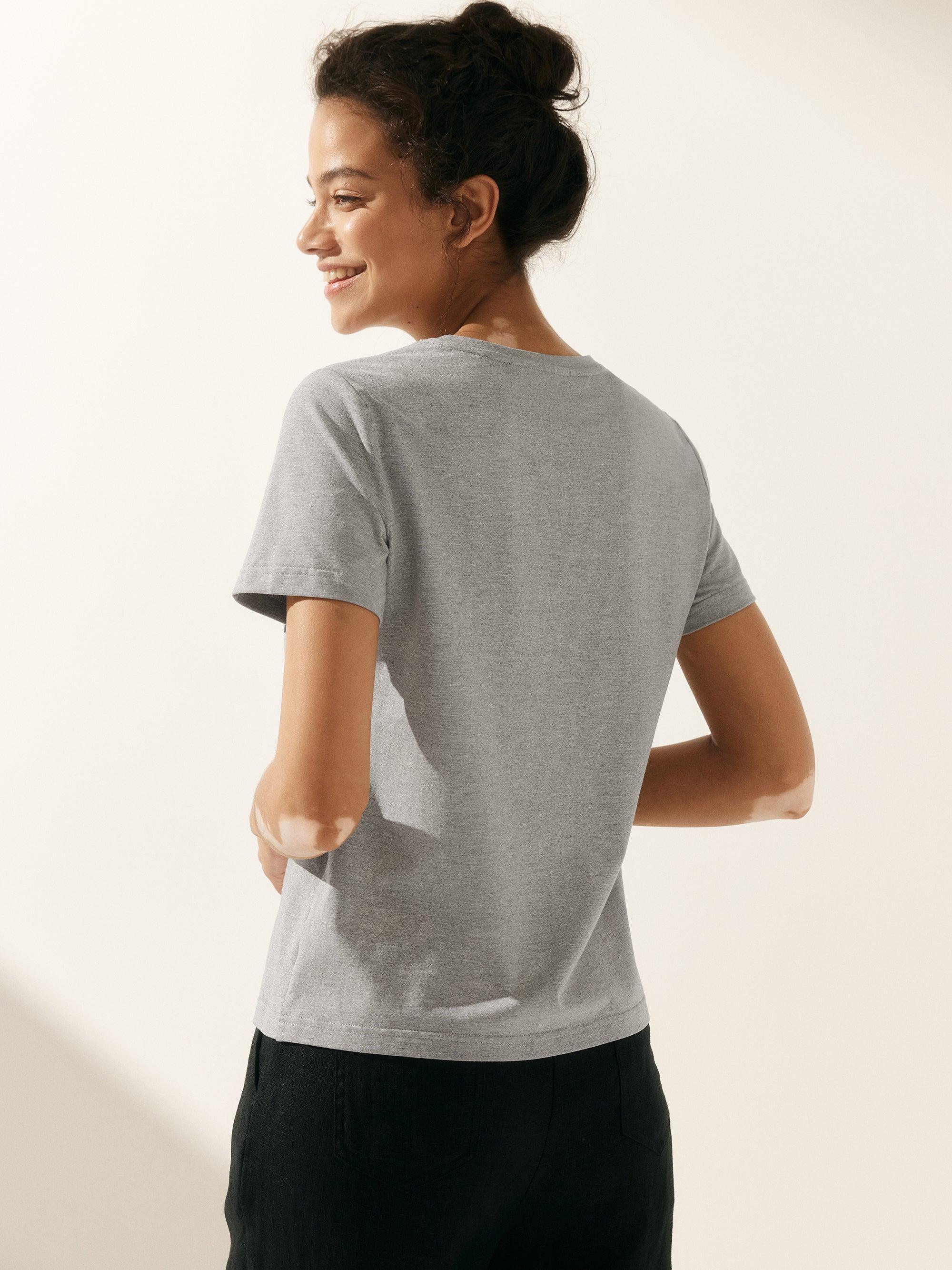 Stretch-Knit Bamboo Classic Basic Tee BELLE - Image 18