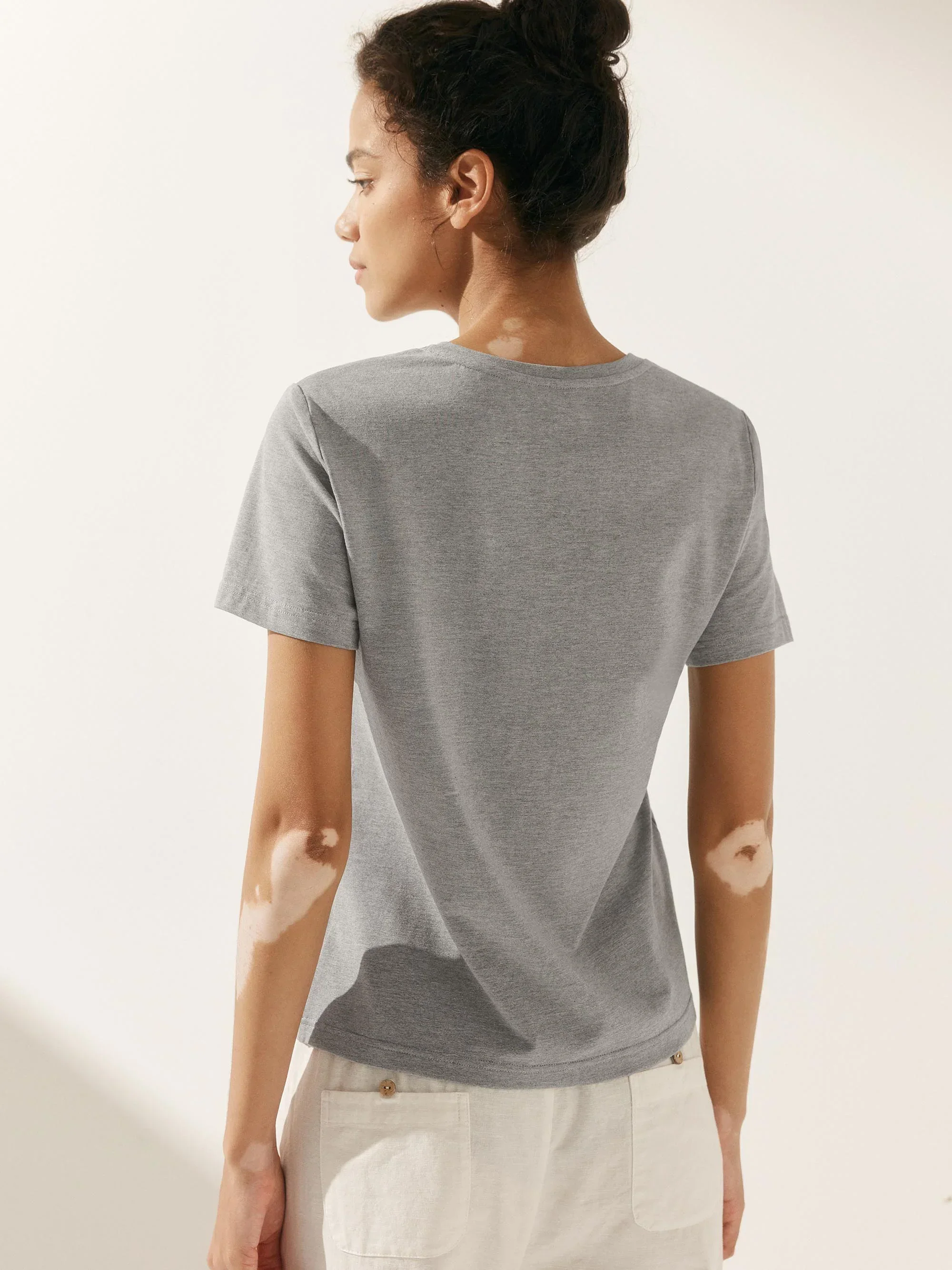 Stretch-Knit Bamboo Classic Basic Tee BELLE - Image 39